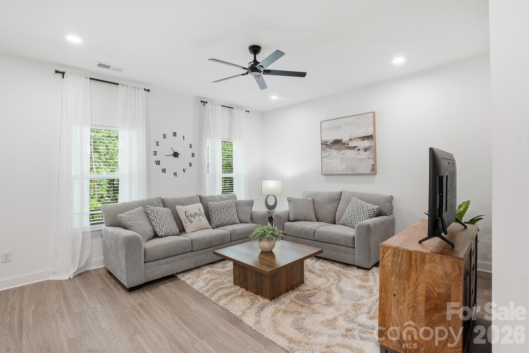 403 Sunset Drive — Bessemer City