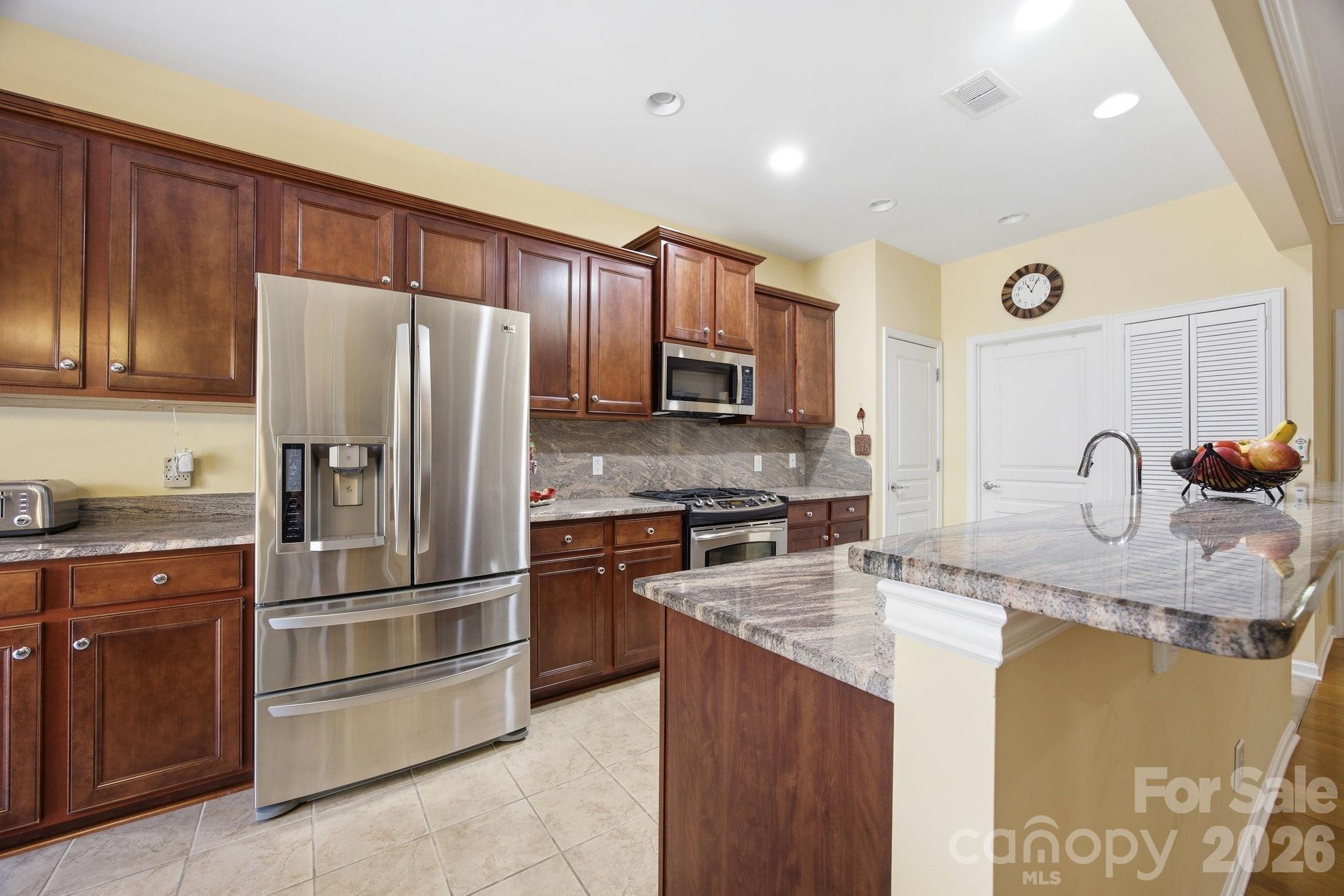 23119 kingfisher Drive — Fort Mill