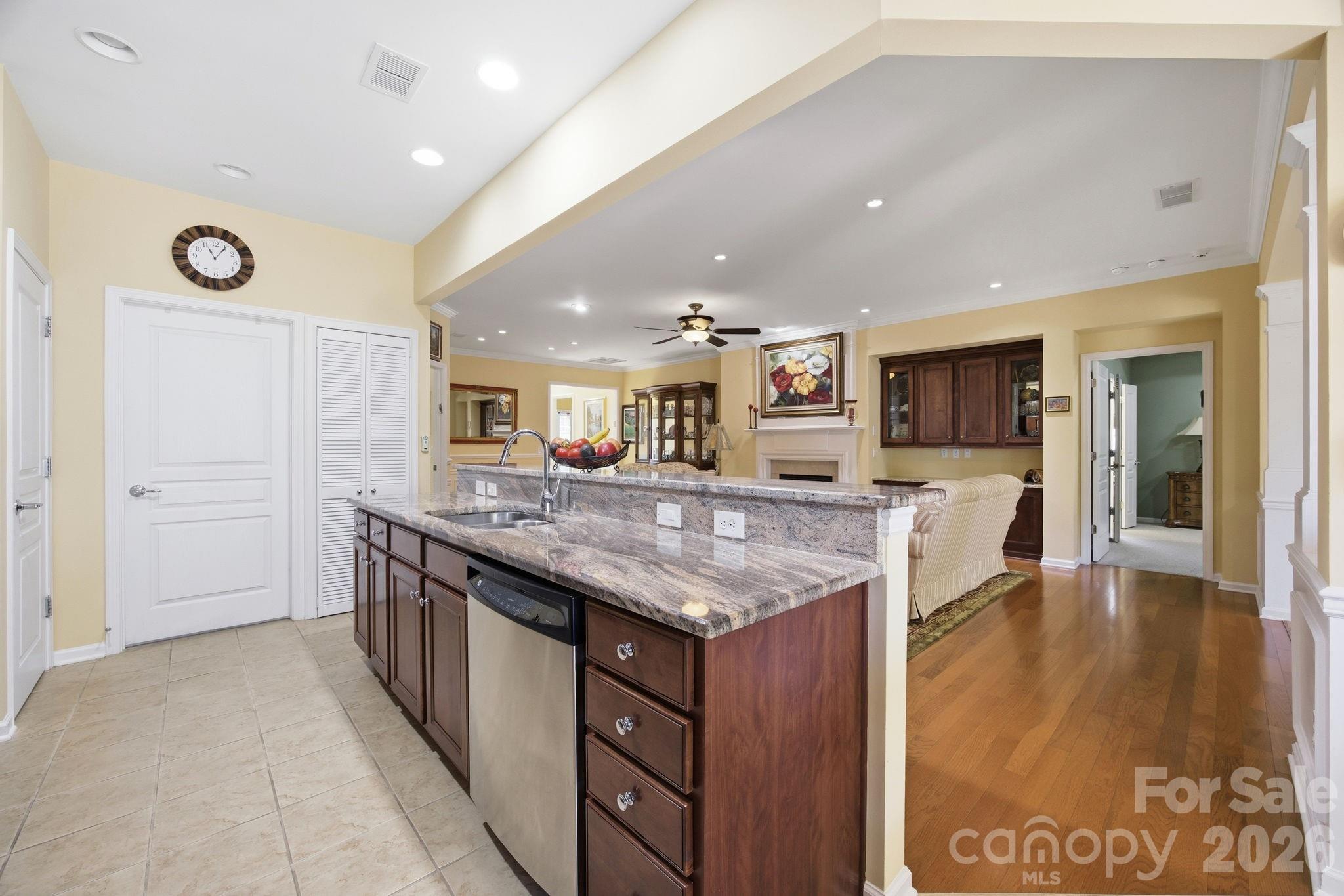 23119 kingfisher Drive — Fort Mill