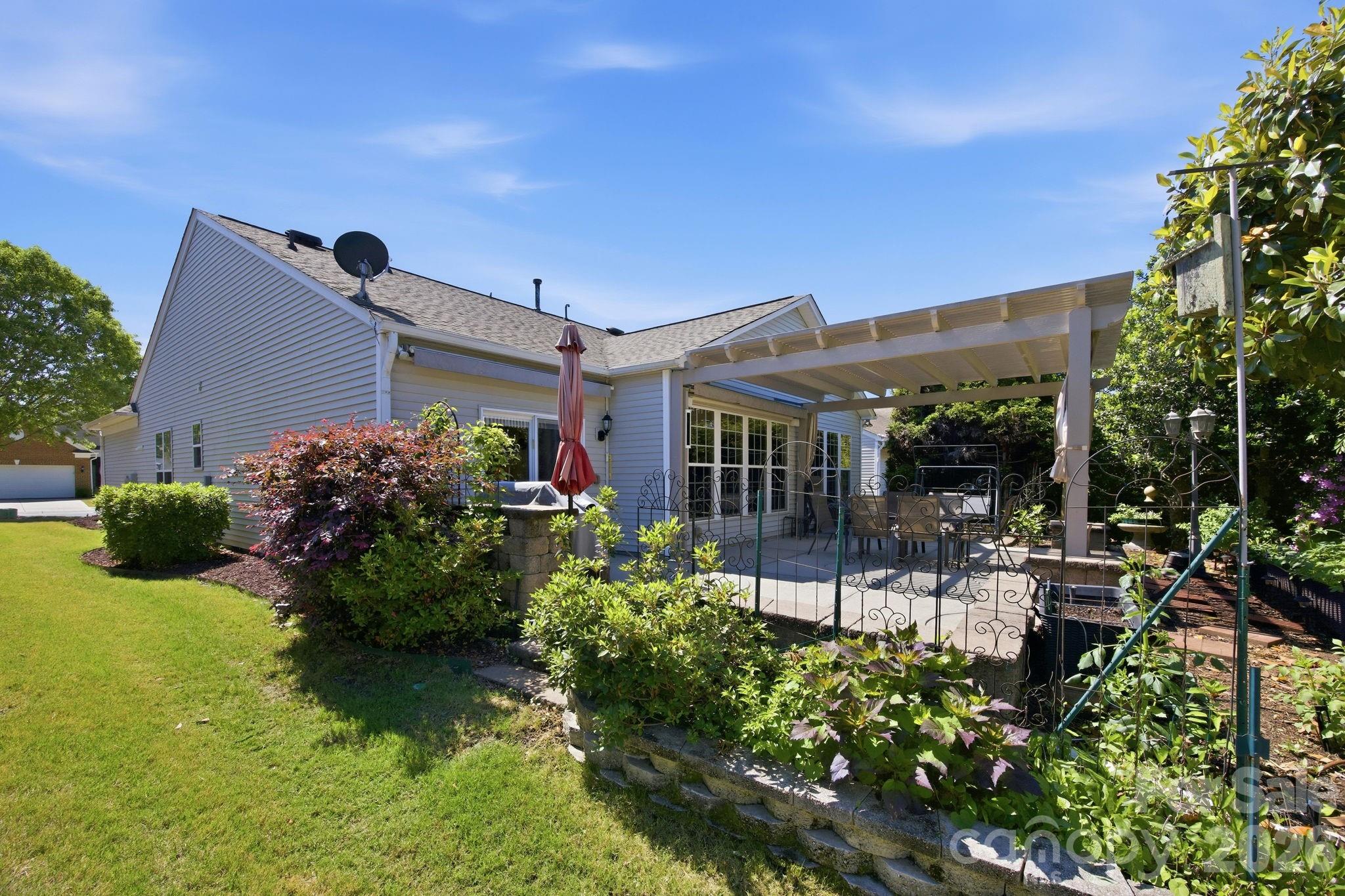 23119 kingfisher Drive — Fort Mill
