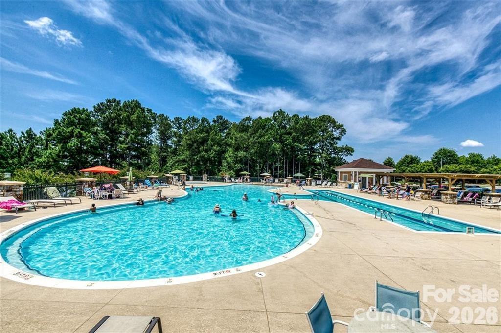 23119 kingfisher Drive — Fort Mill