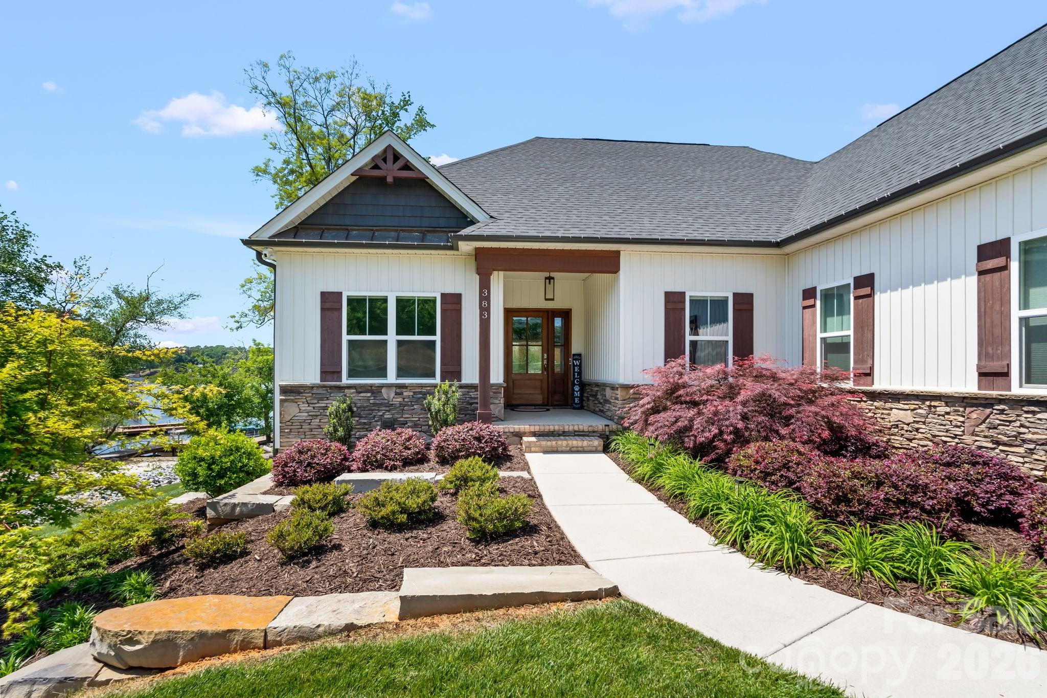 383 Rolling Road — Lexington