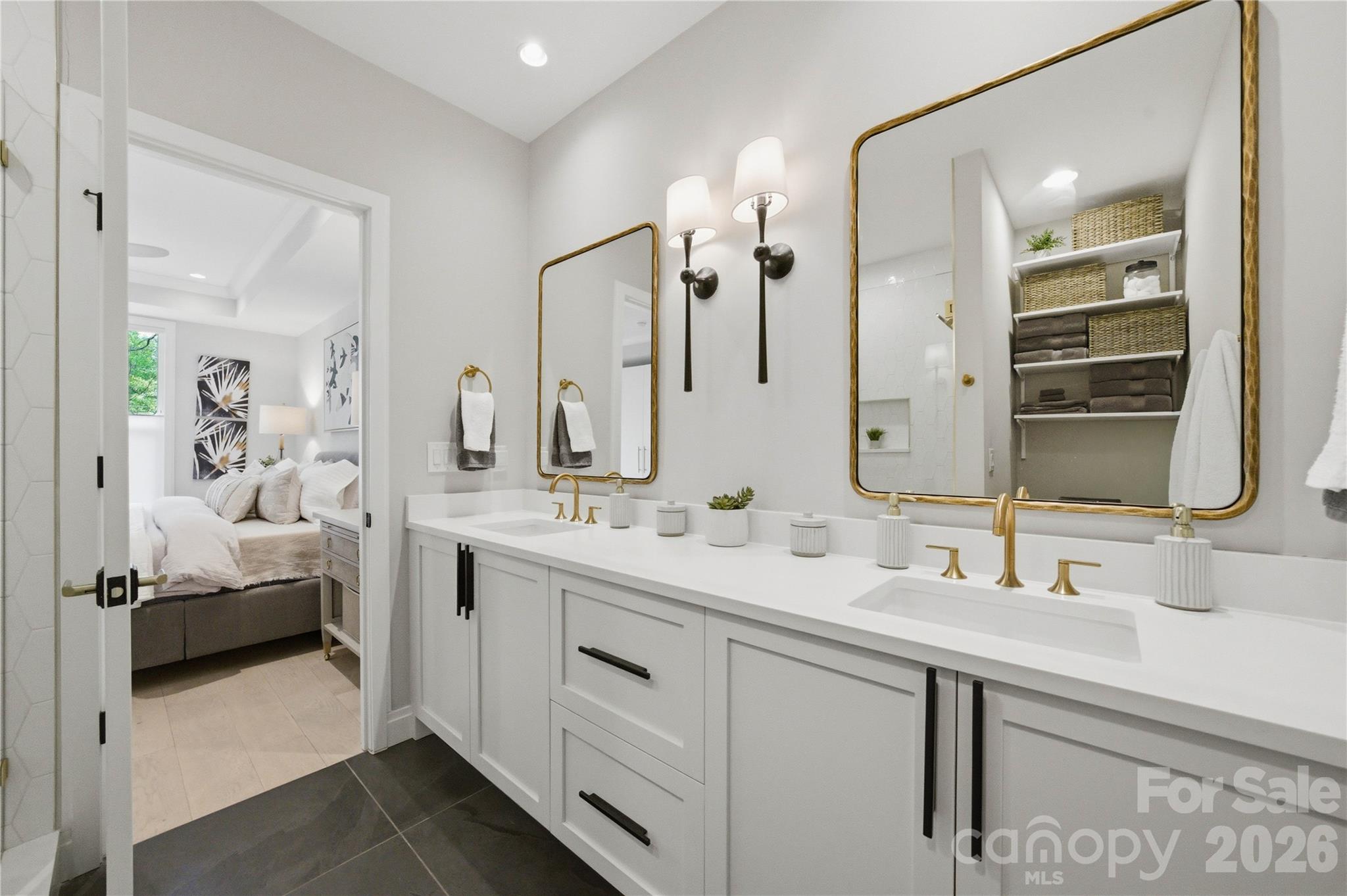 3060 Selwyn Avenue — Charlotte