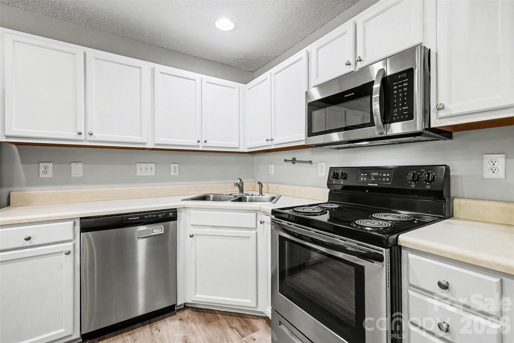 10141 University Park Lane — Charlotte