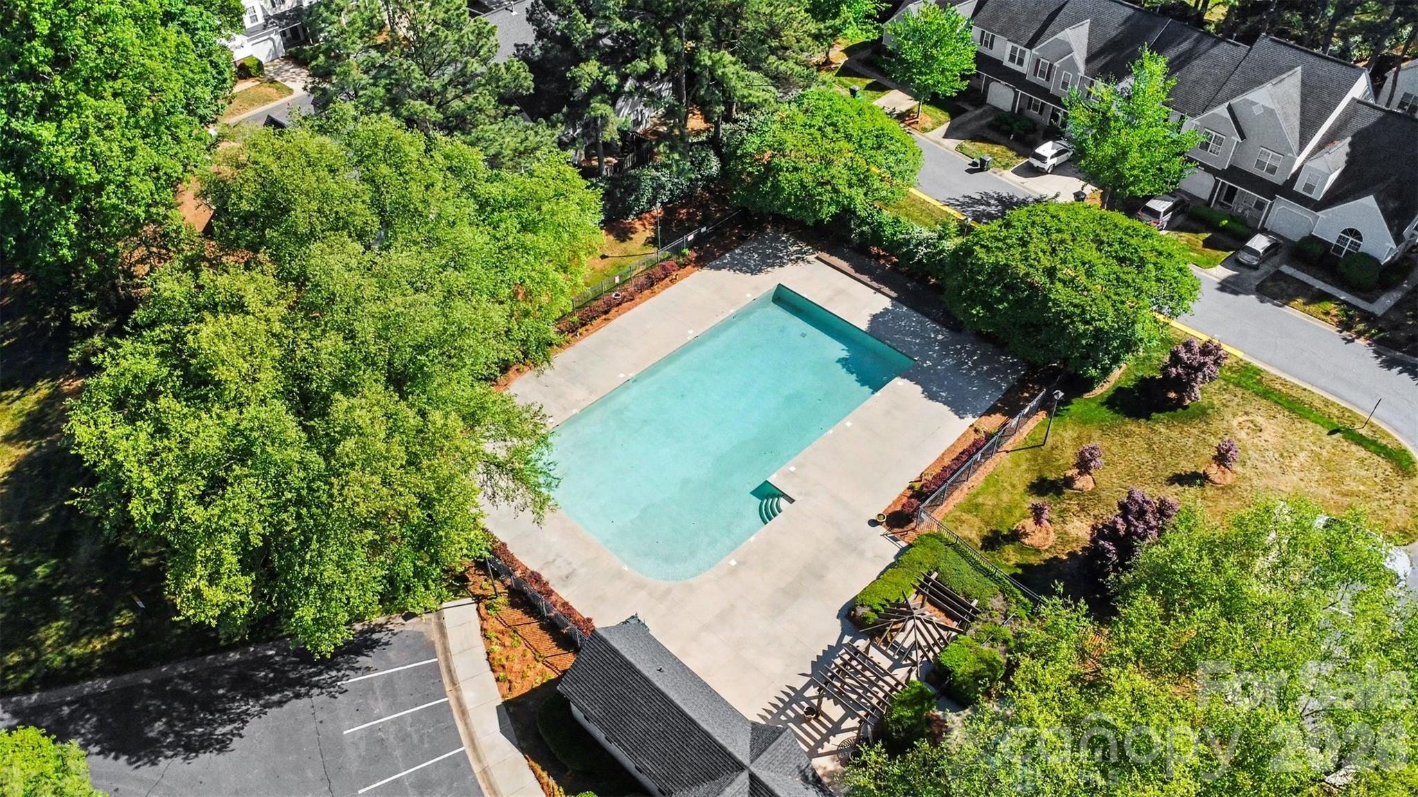 10141 University Park Lane — Charlotte
