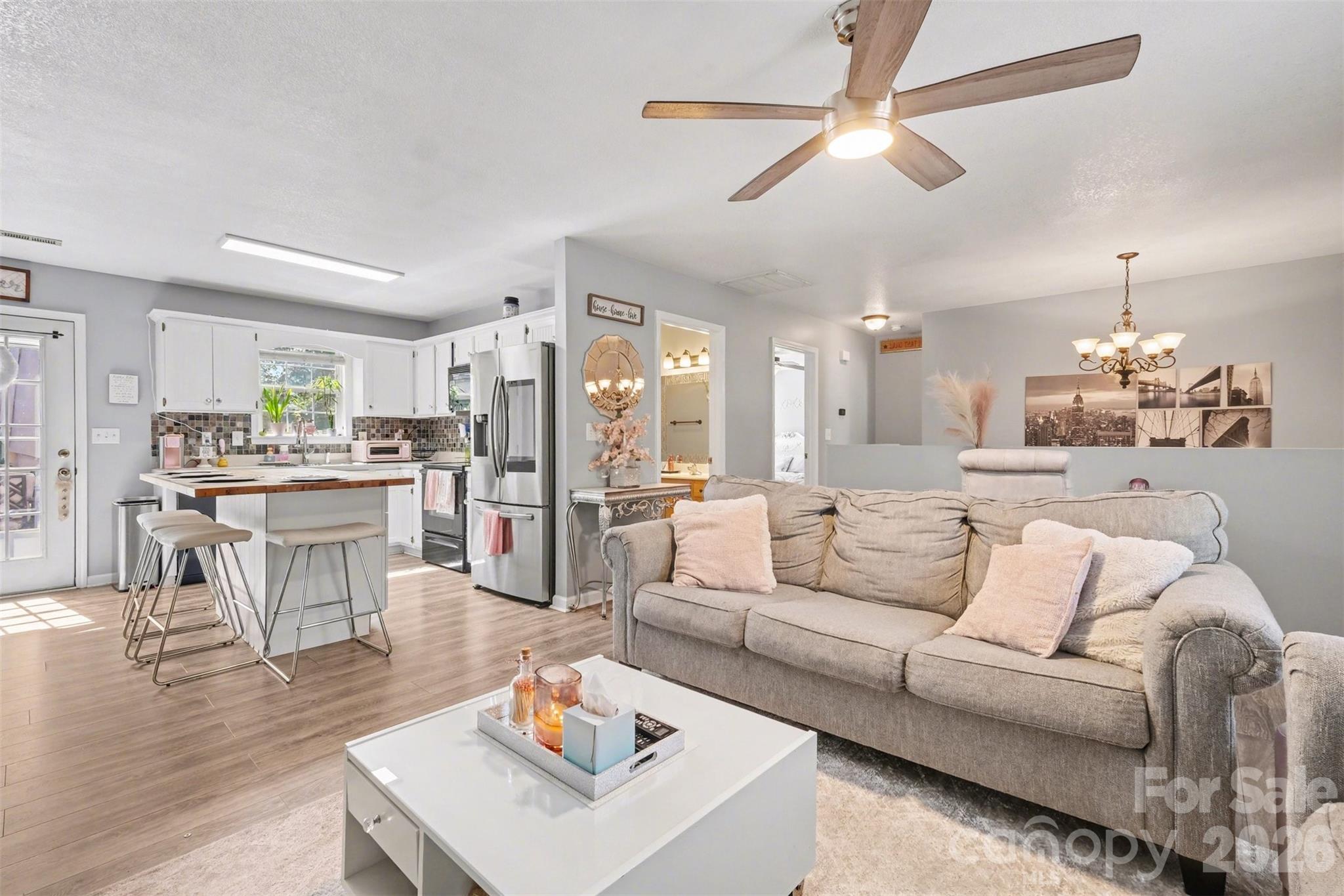 2056 Redberry Lane — Conover