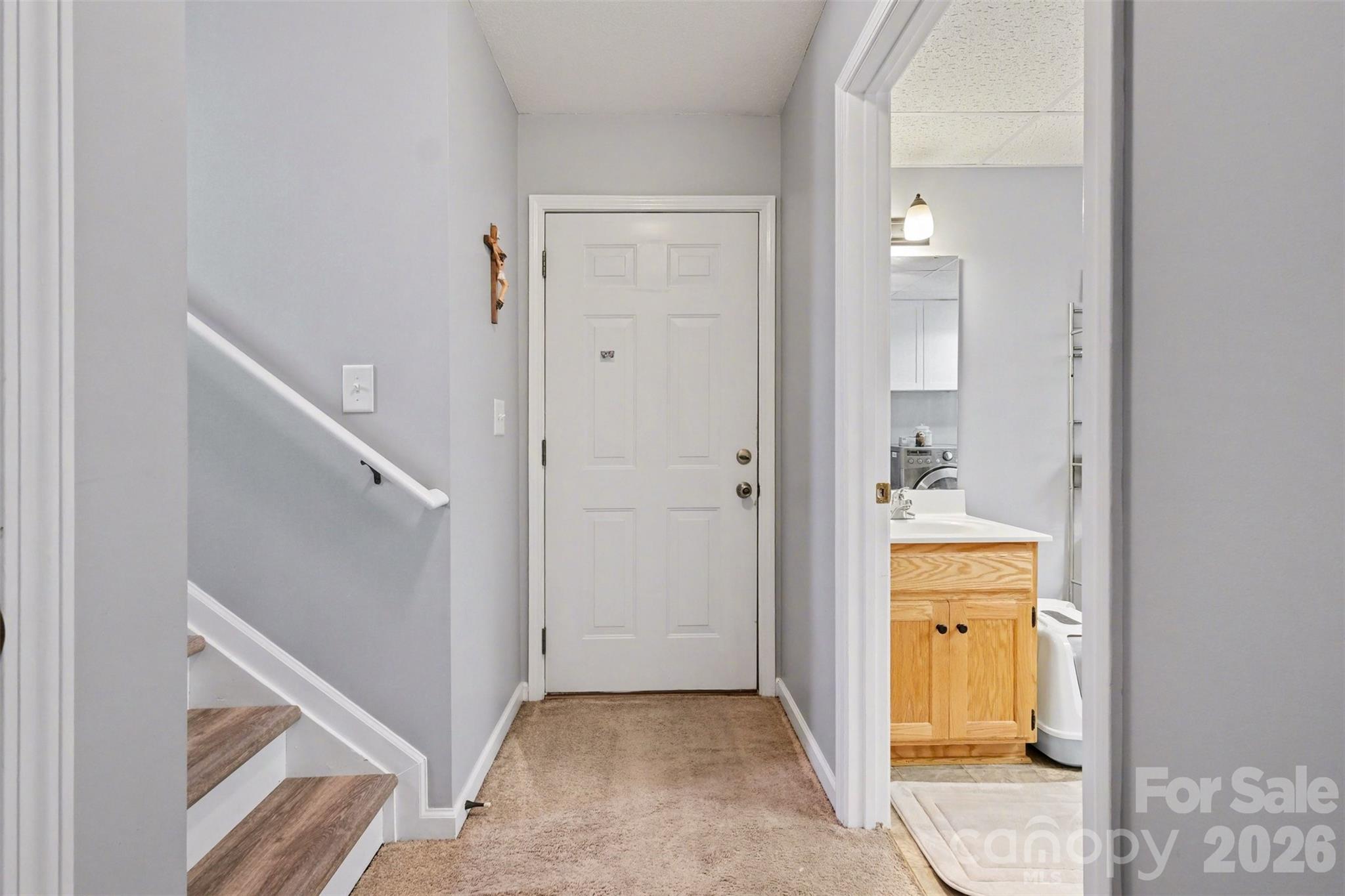 2056 Redberry Lane — Conover