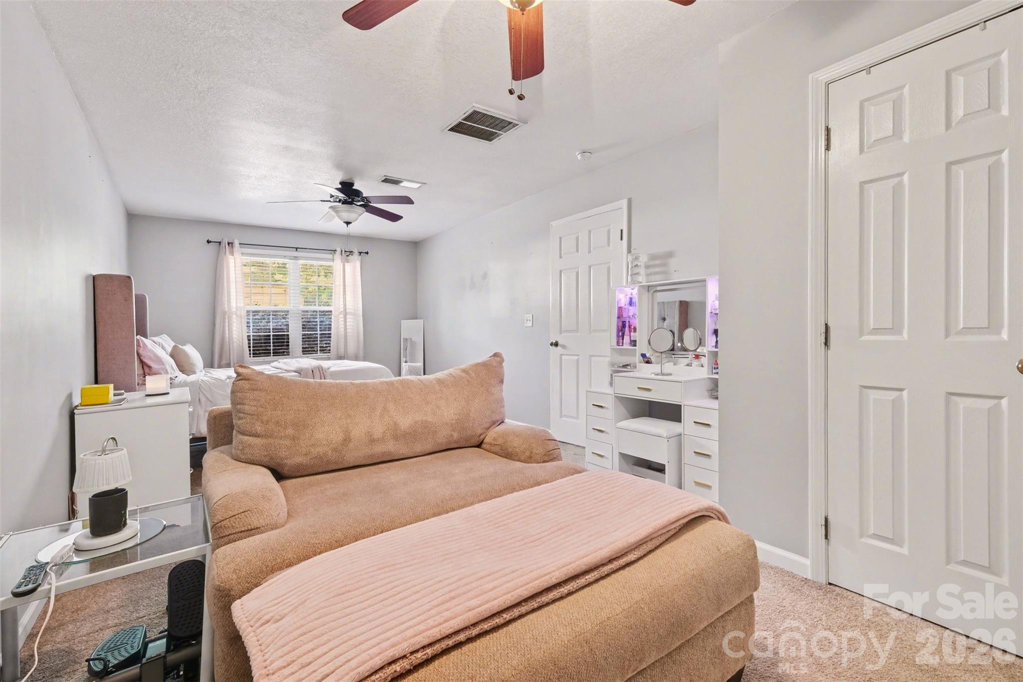 2056 Redberry Lane — Conover