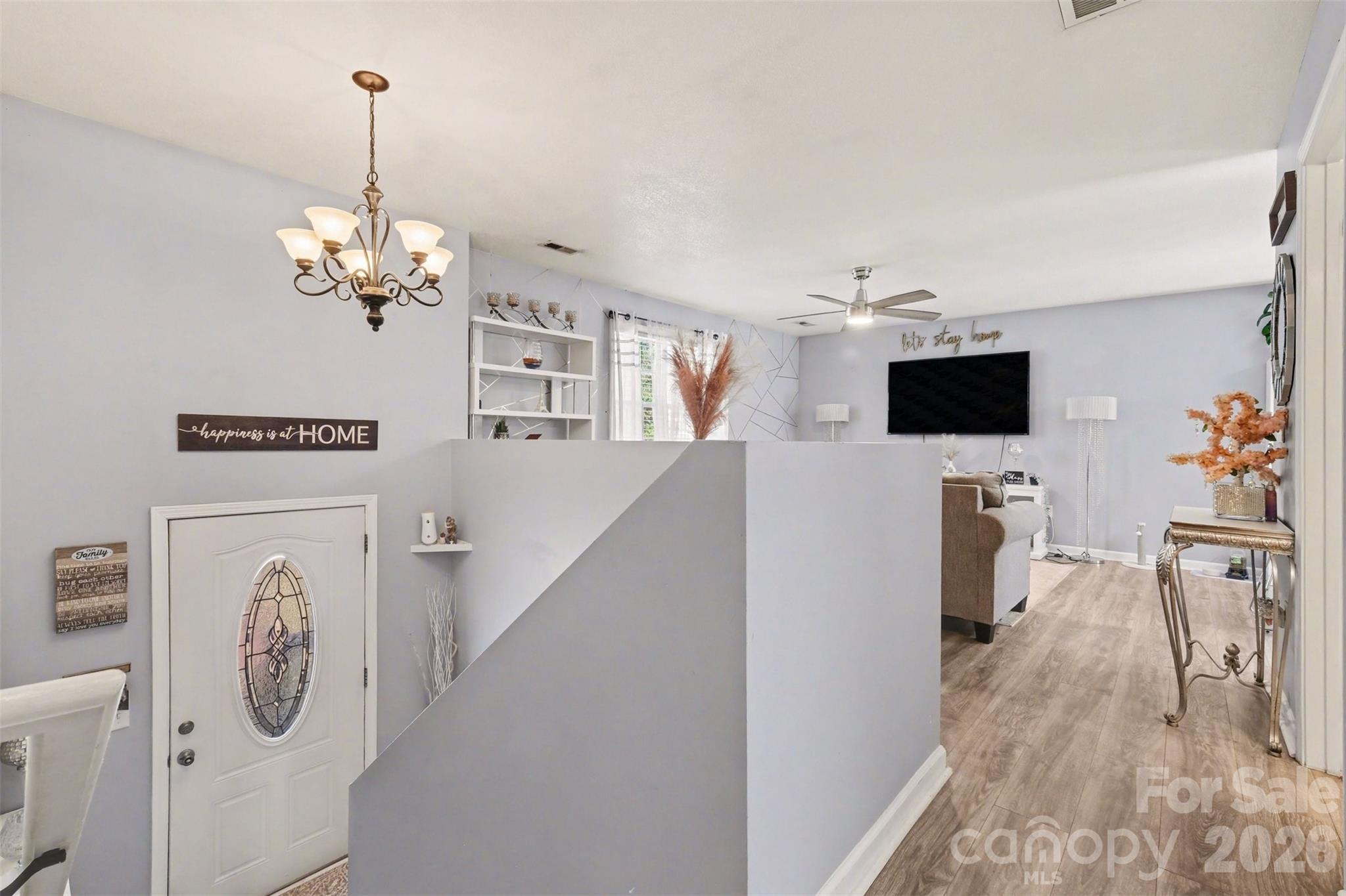 2056 Redberry Lane — Conover