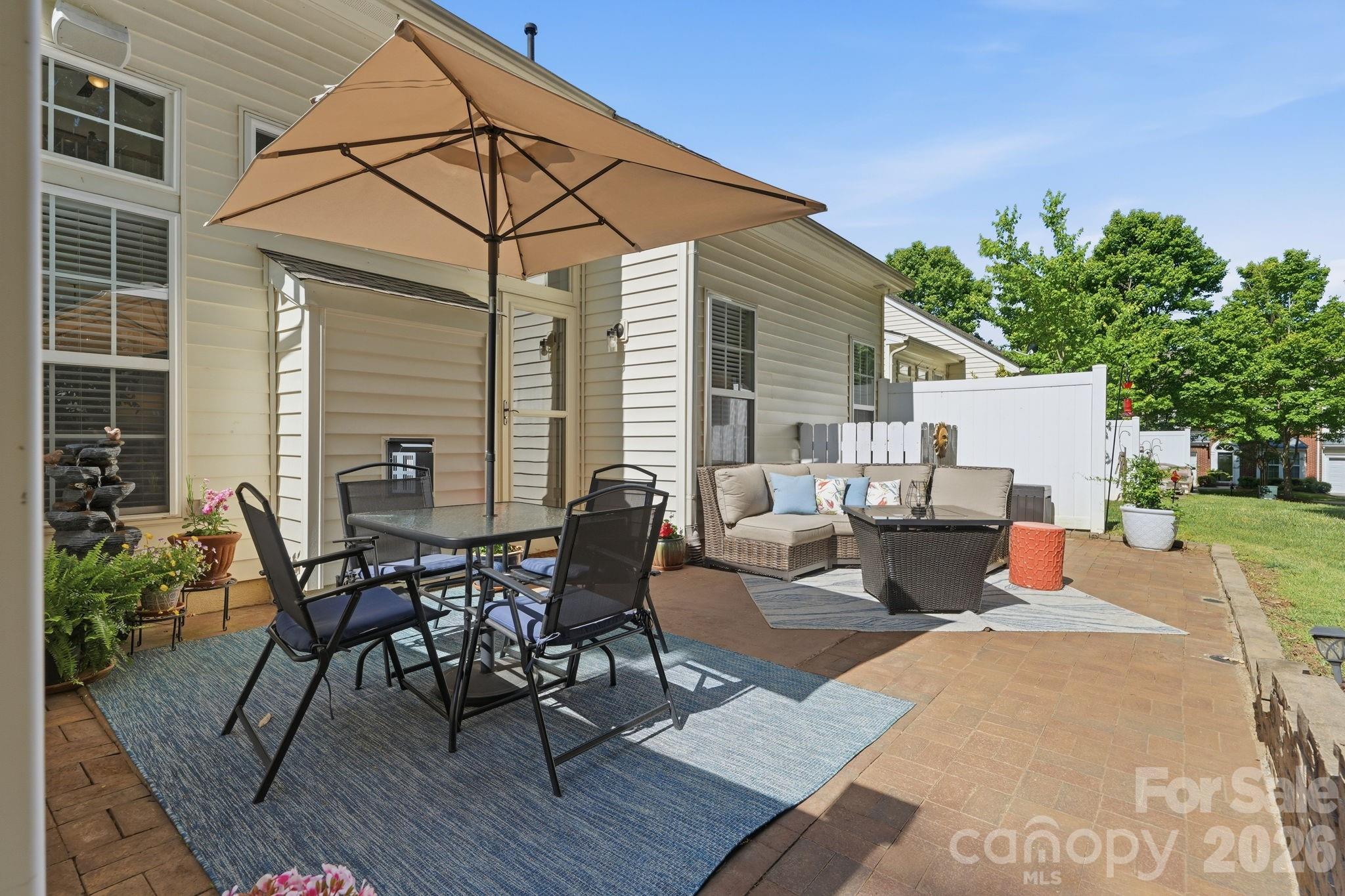 168 N Arcadian Way — Mooresville