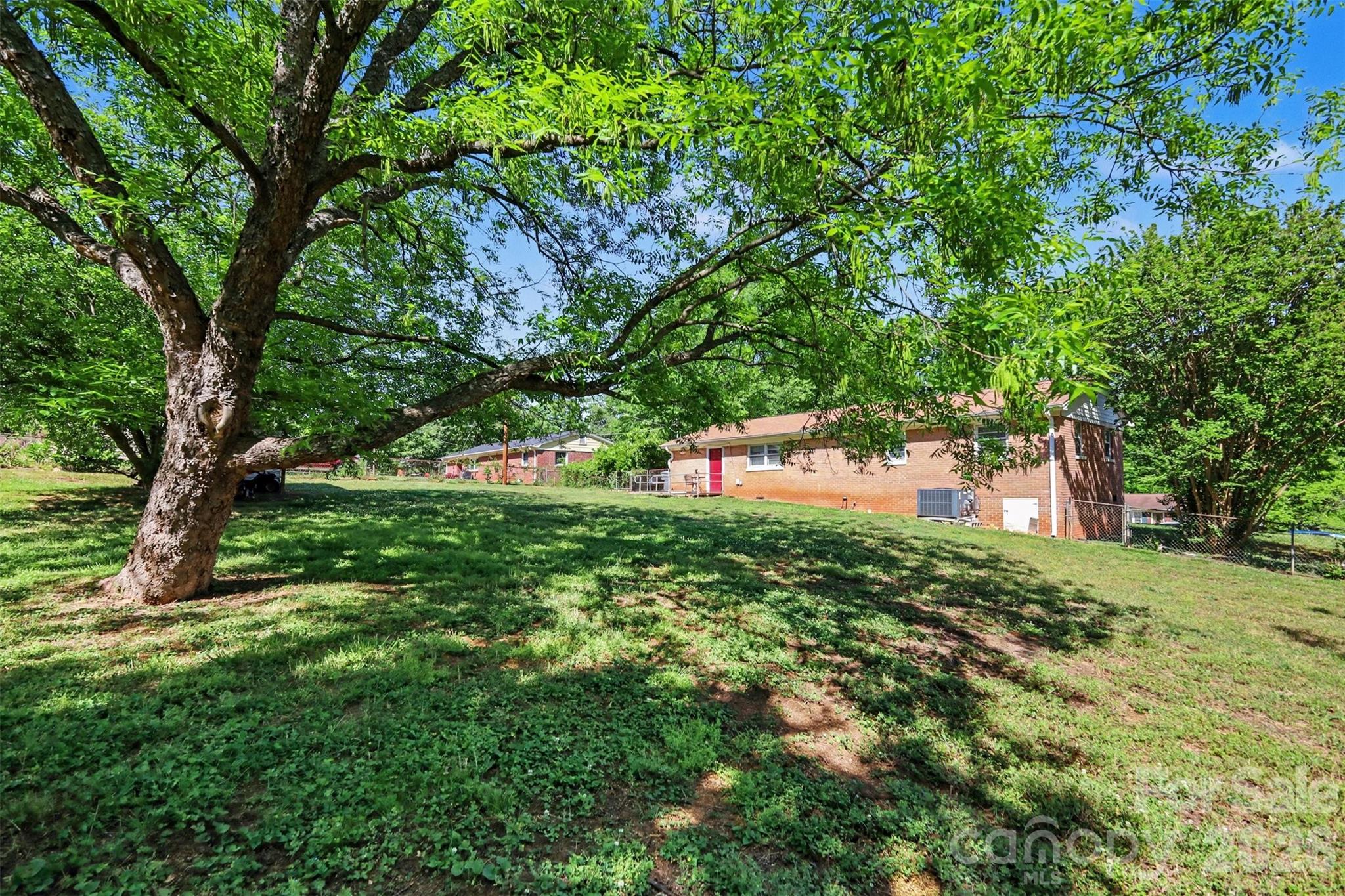 1907 Alpine Lane — Gastonia