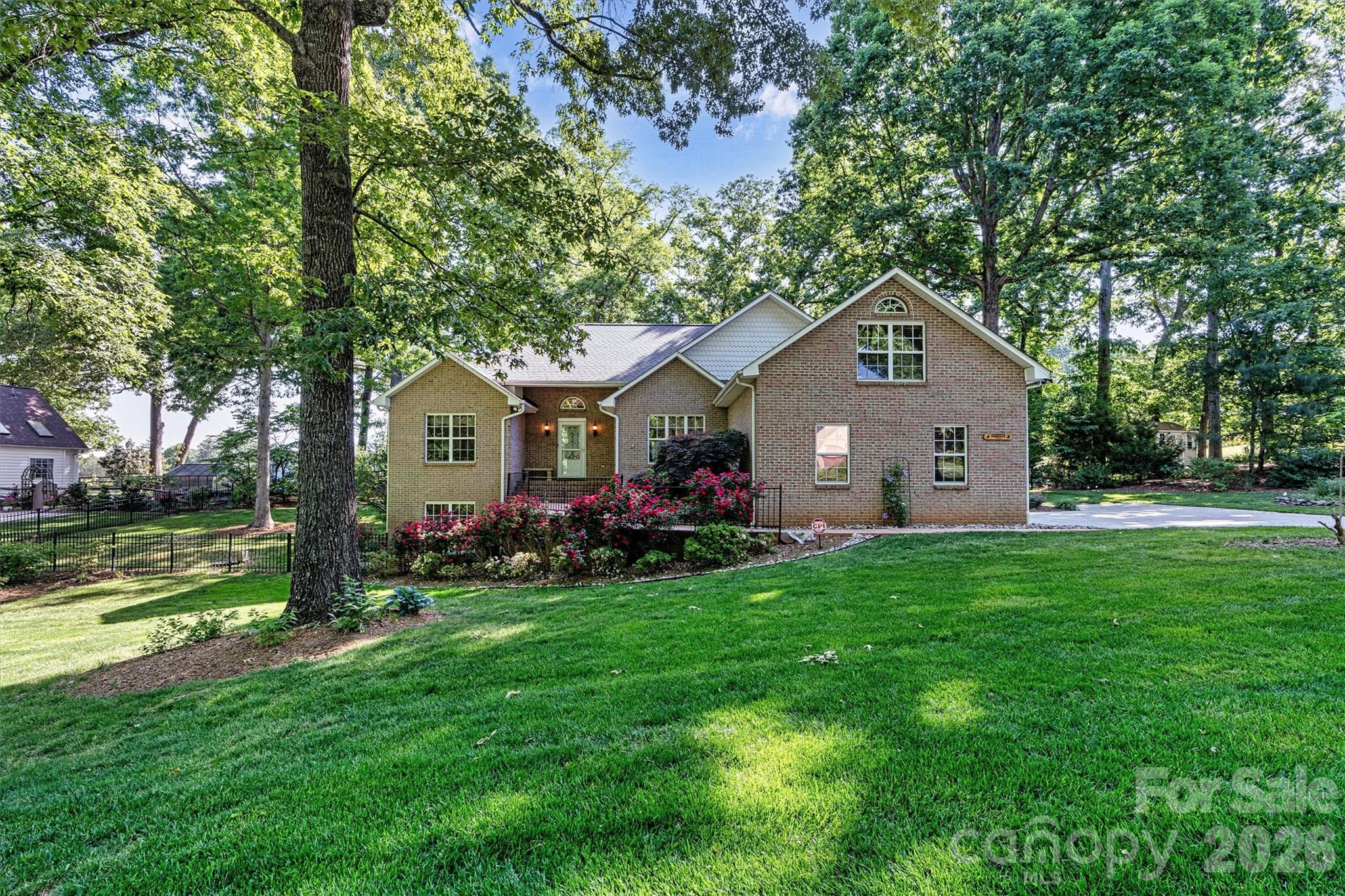 7538 Golf Course Drive S — Denver
