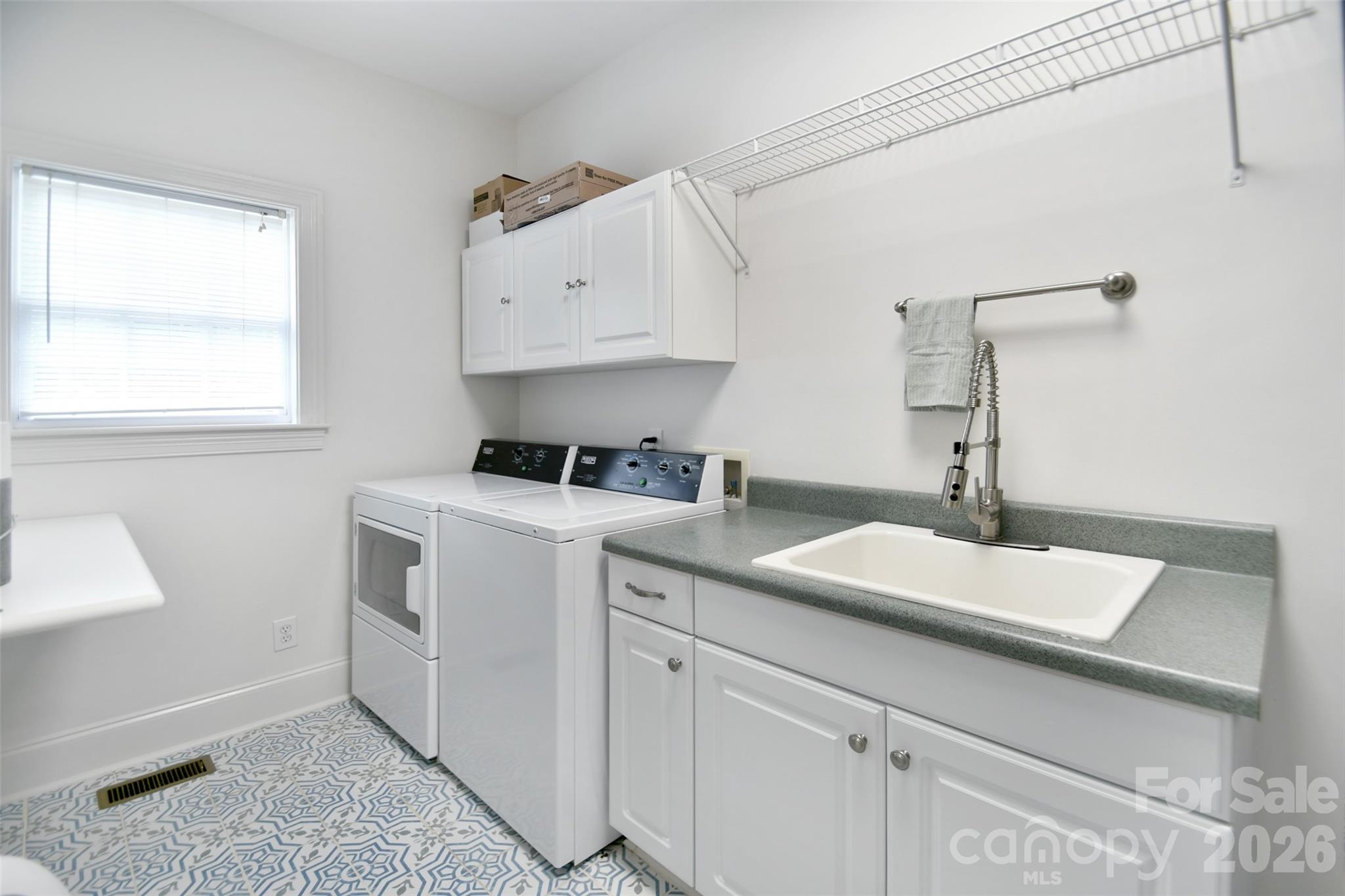 4484 Ranchway Drive SW — Concord