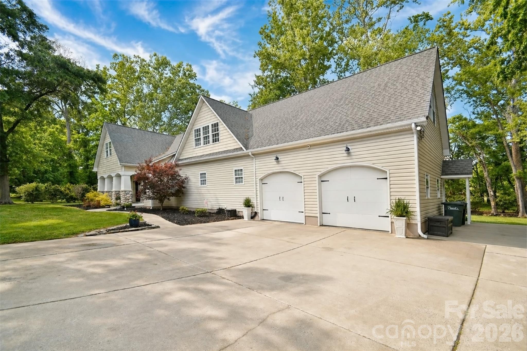 4484 Ranchway Drive SW — Concord