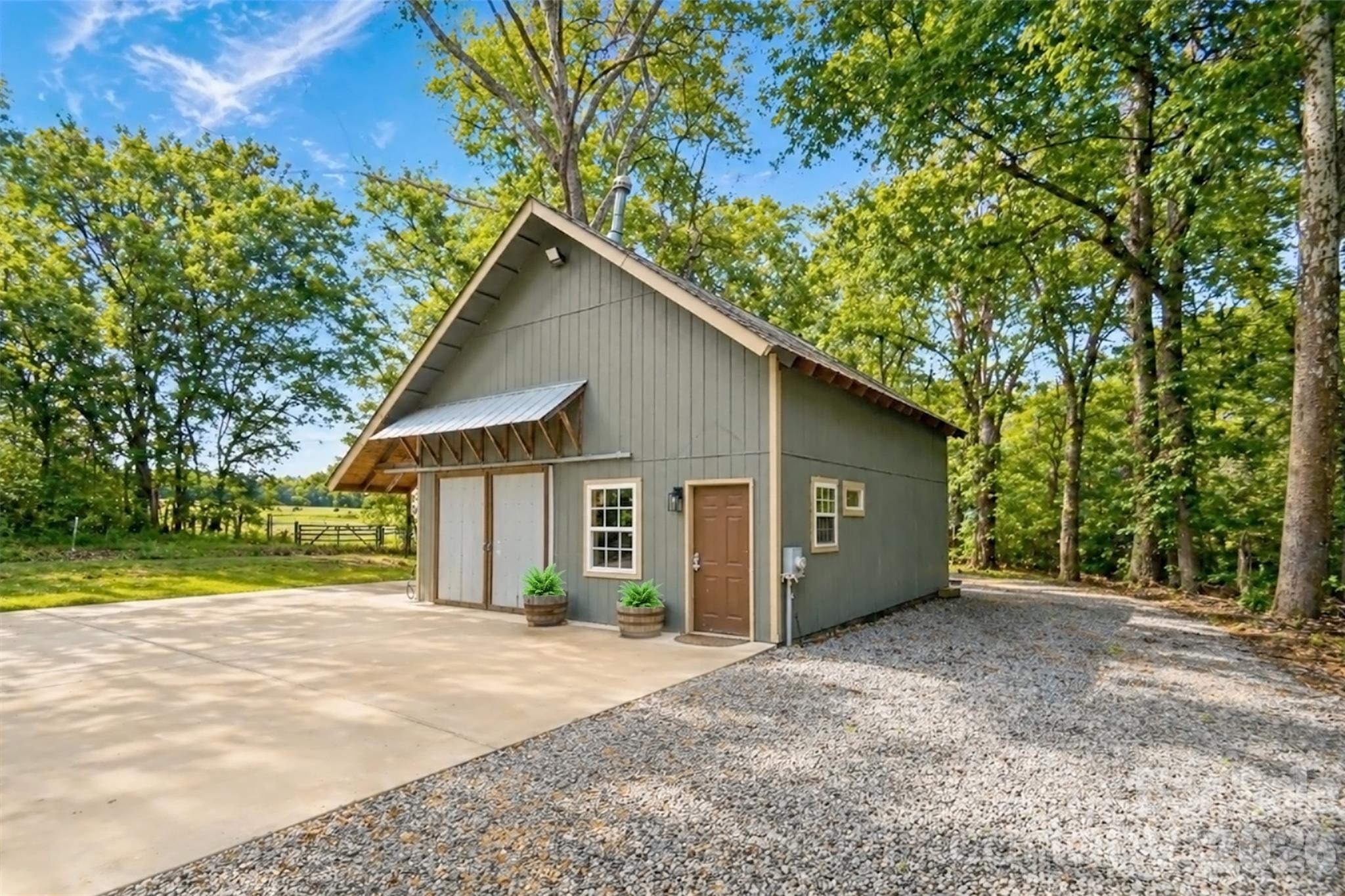 4484 Ranchway Drive SW — Concord