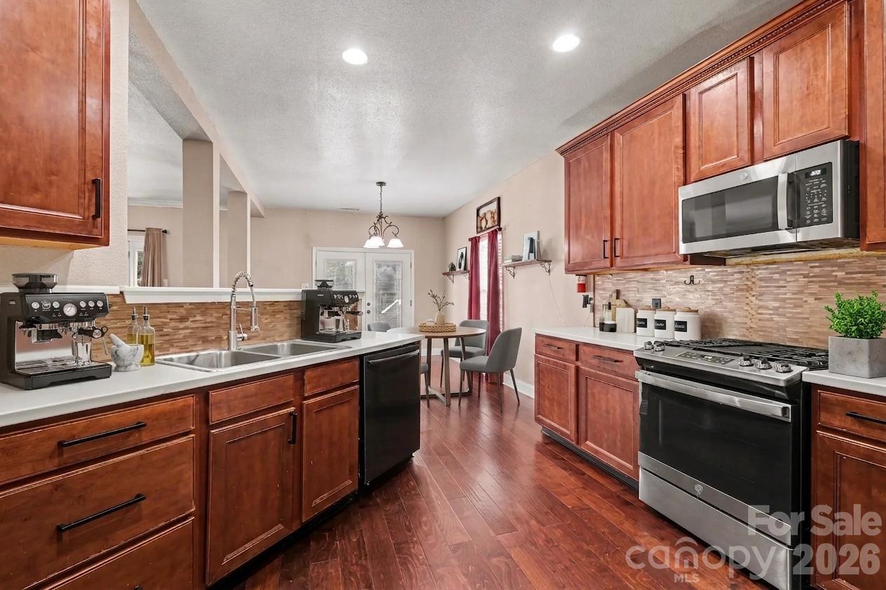 3425 Pikes Peak Drive — Gastonia