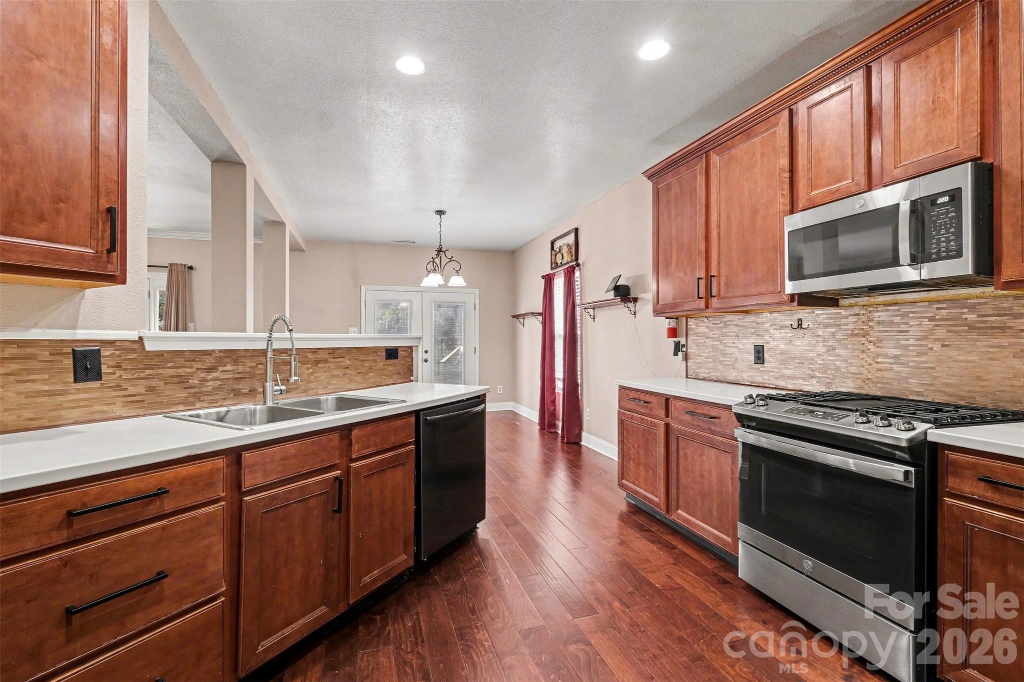 3425 Pikes Peak Drive — Gastonia
