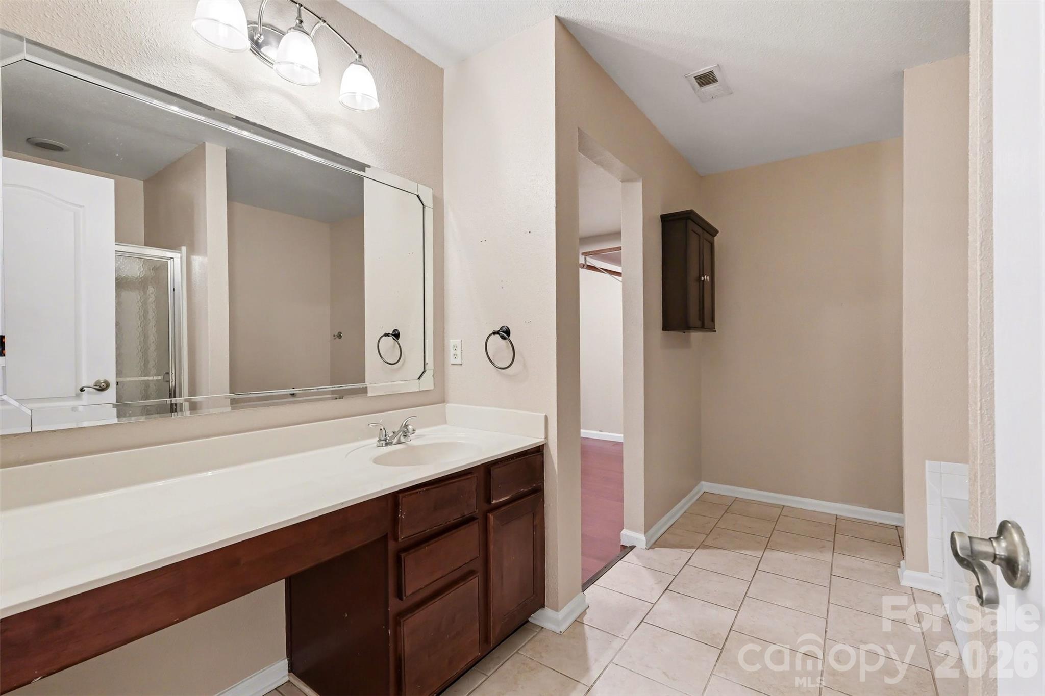 3425 Pikes Peak Drive — Gastonia