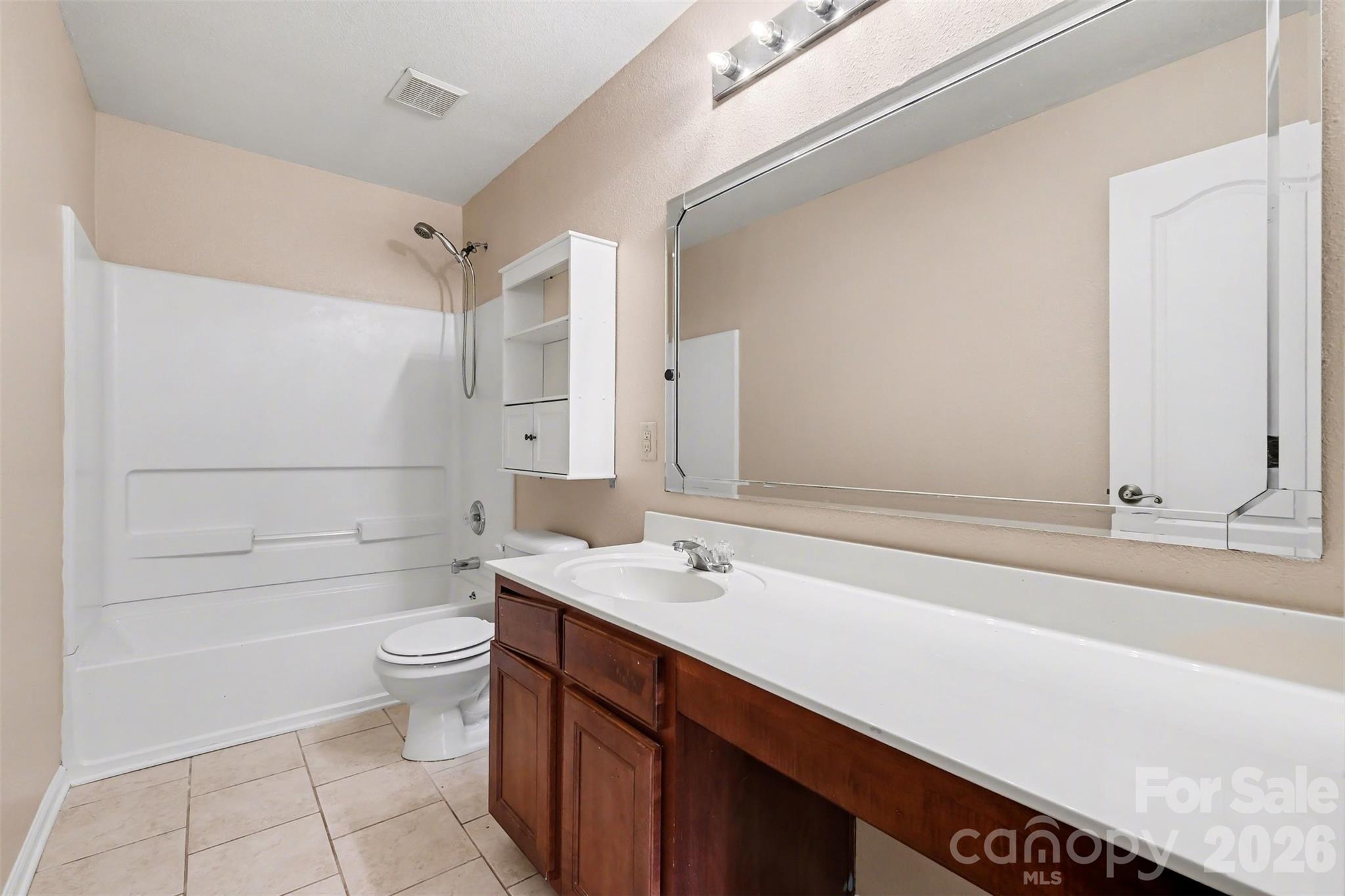 3425 Pikes Peak Drive — Gastonia