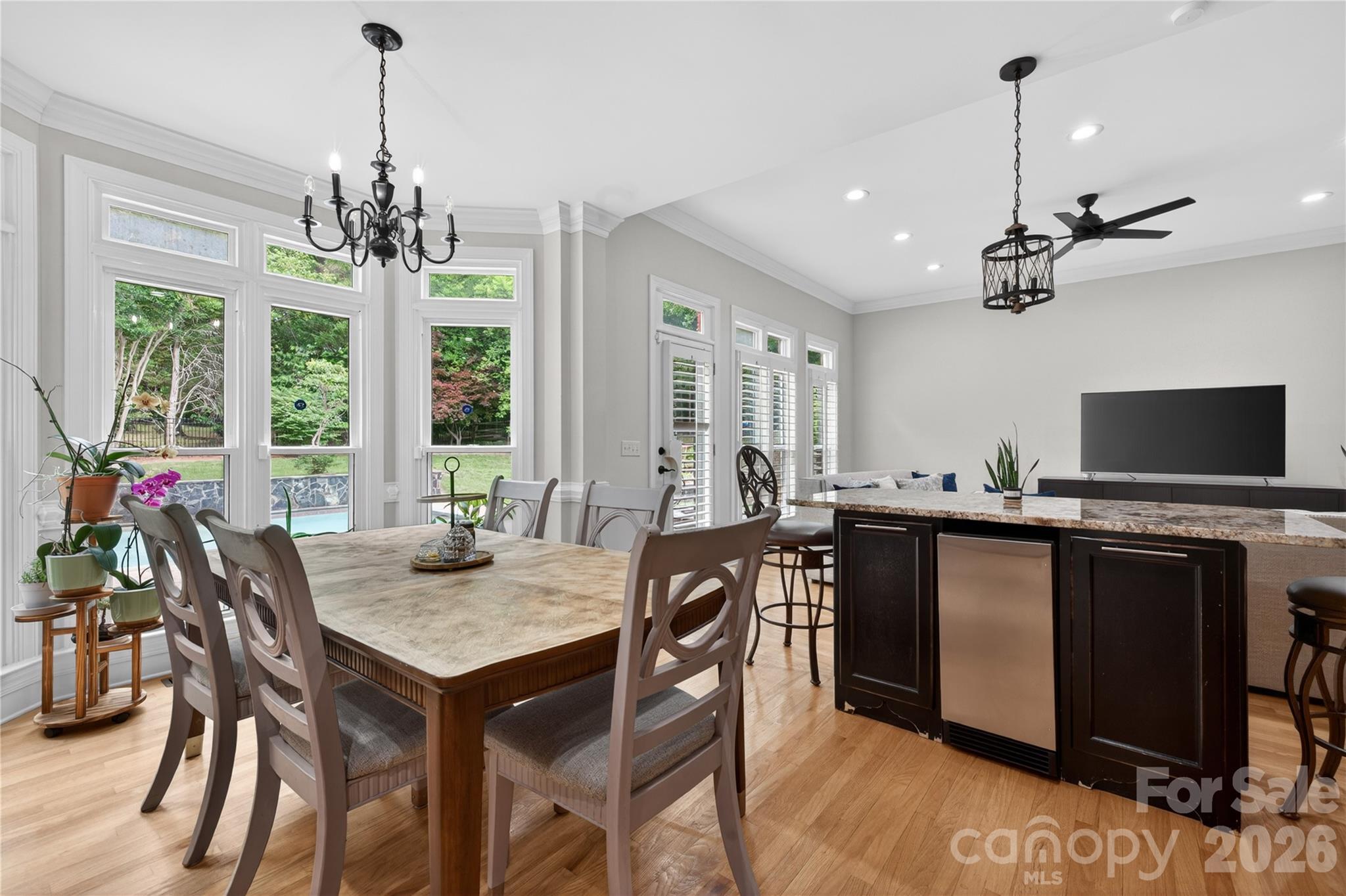 3100 Lakewood Edge Drive — Charlotte
