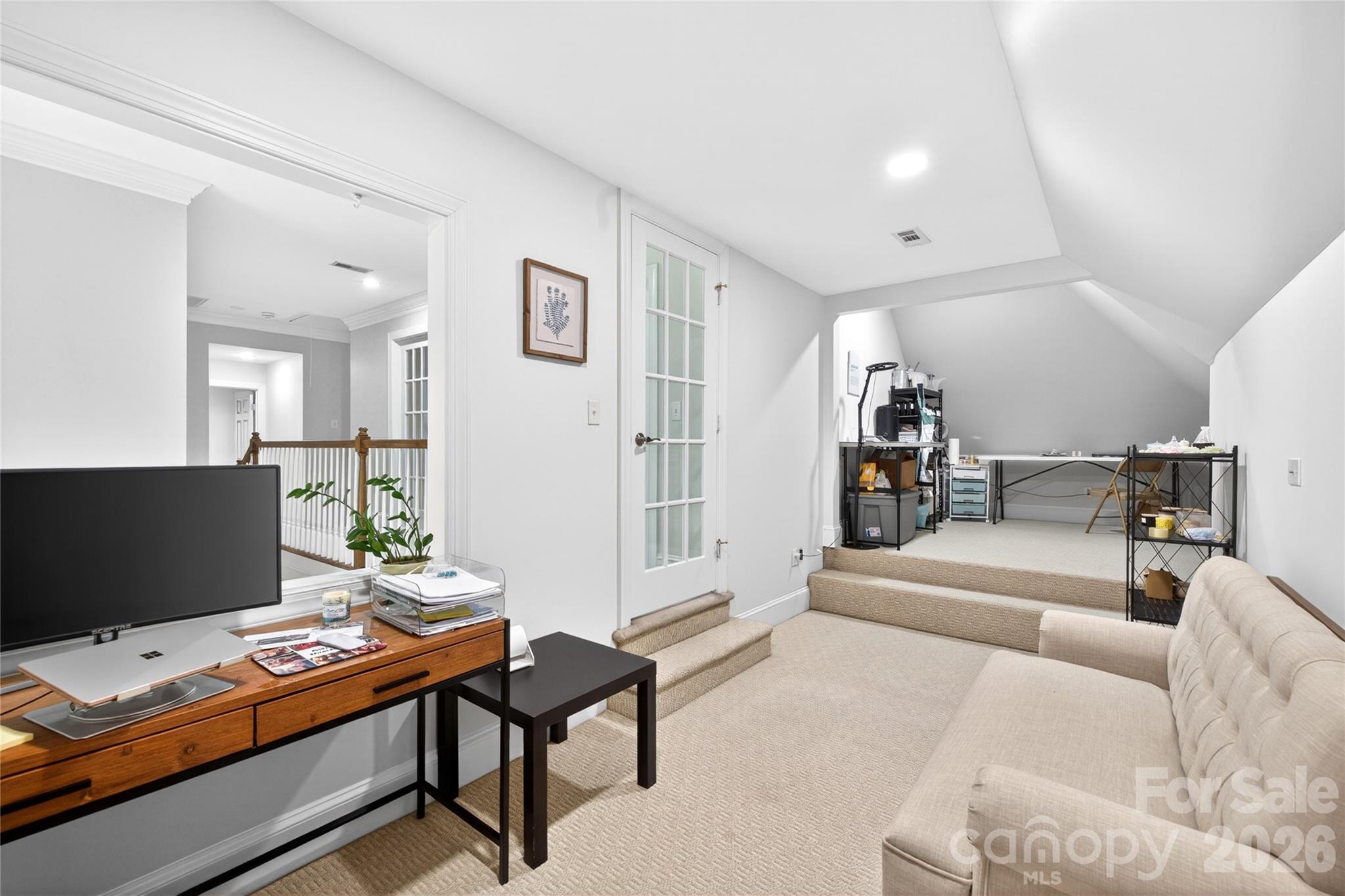 3100 Lakewood Edge Drive — Charlotte