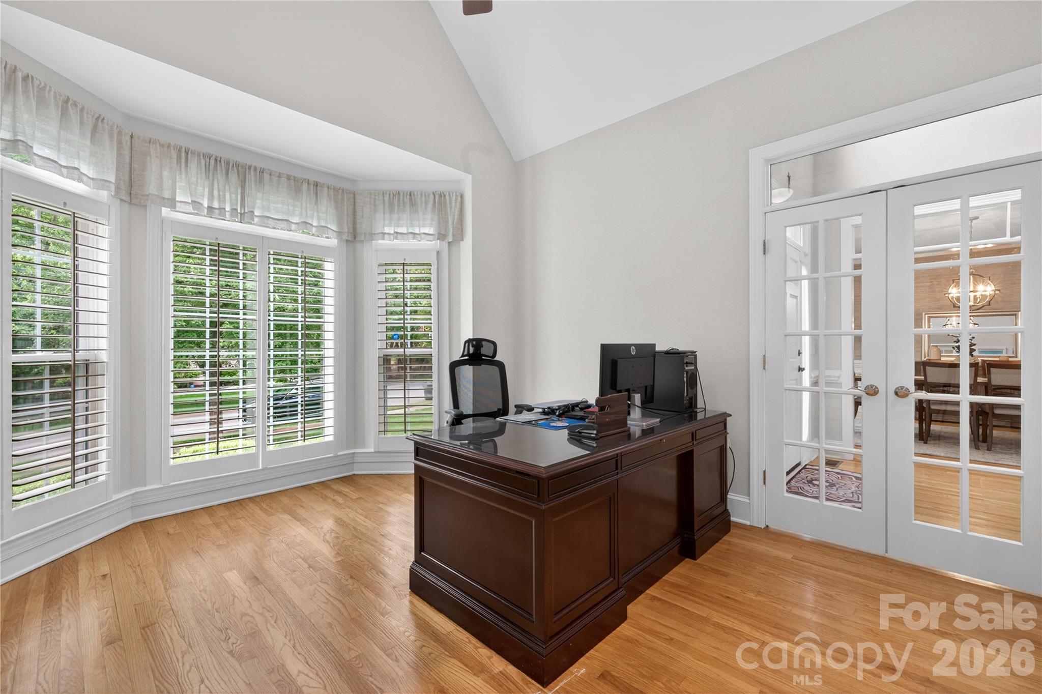 3100 Lakewood Edge Drive — Charlotte
