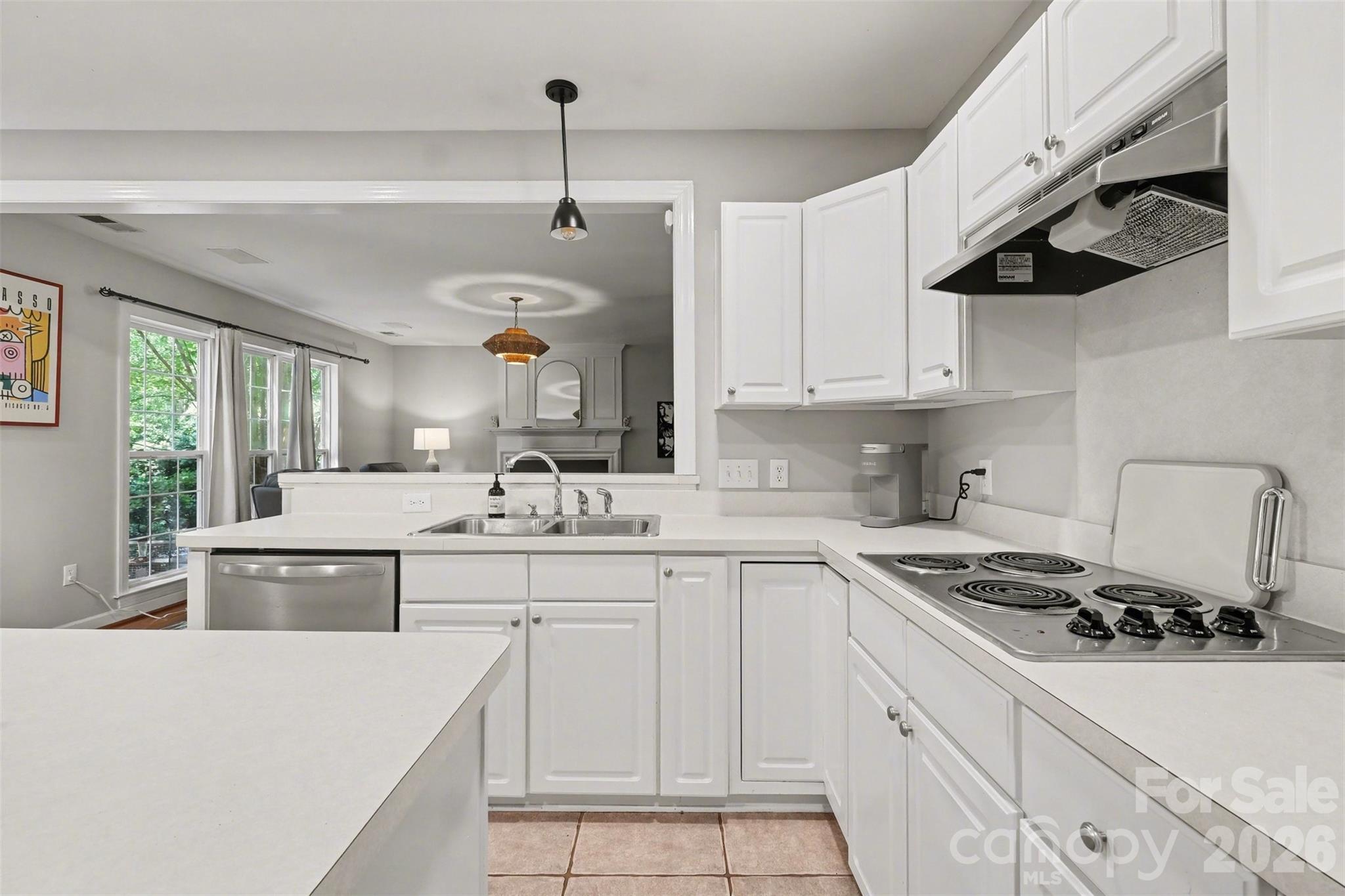 15817 Prestwoods Lane — Huntersville