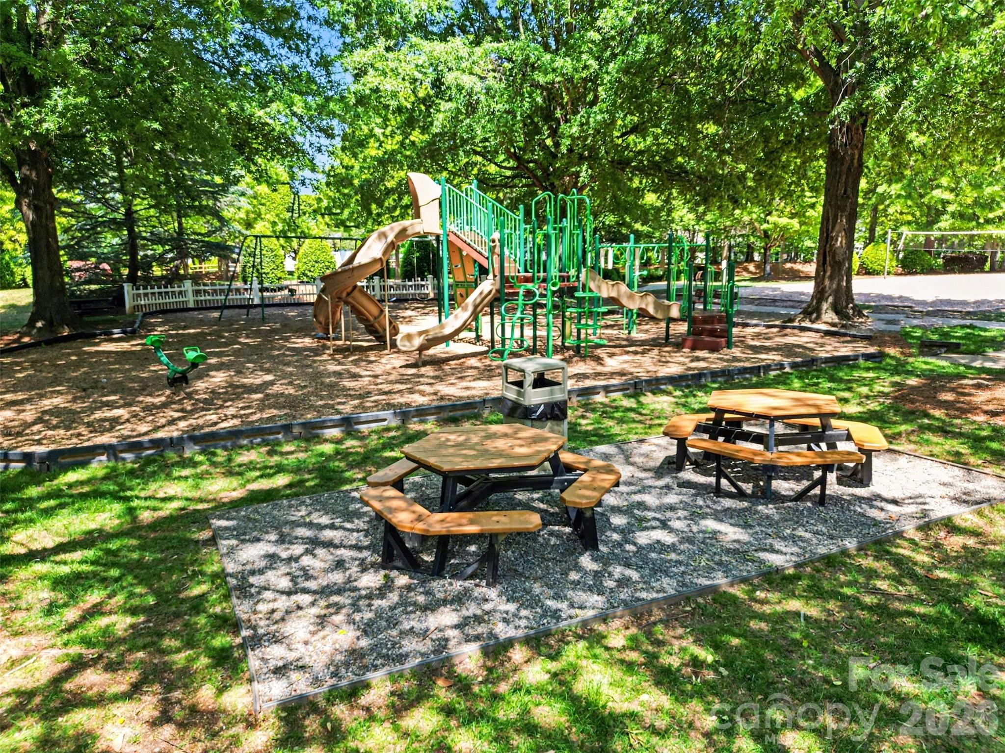 15817 Prestwoods Lane — Huntersville