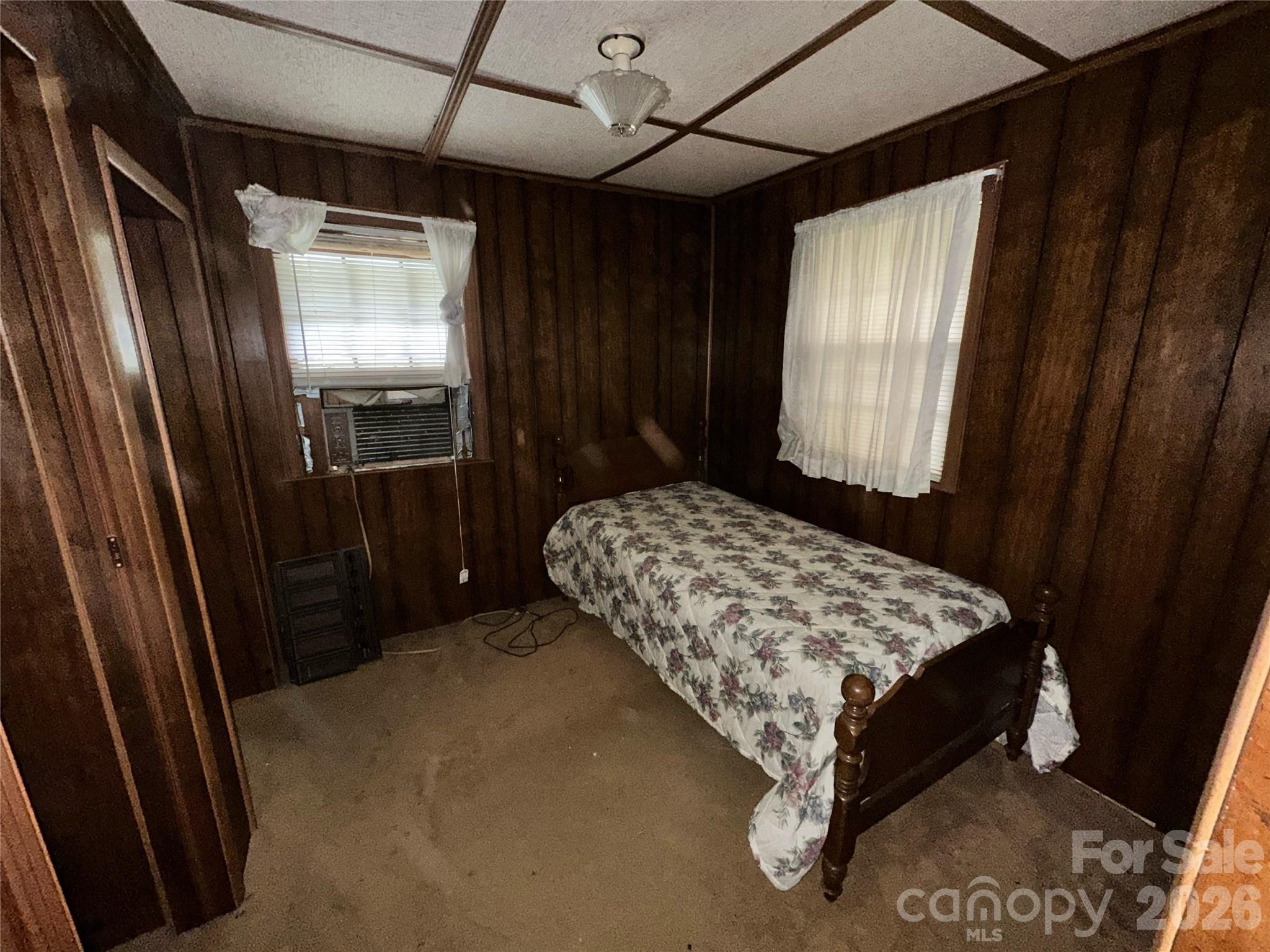 1611 W Fifth Avenue — Gastonia