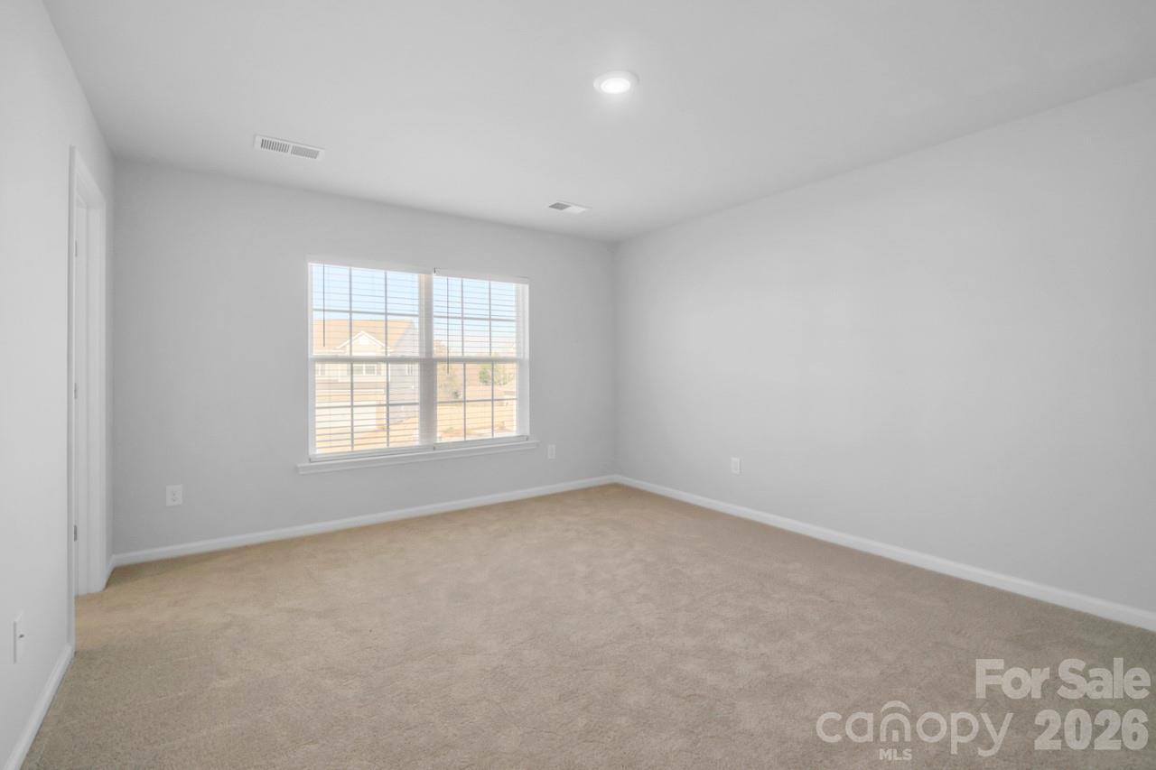 12807 Canterbury Castle Drive — Charlotte