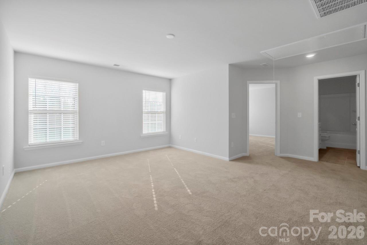 12807 Canterbury Castle Drive — Charlotte
