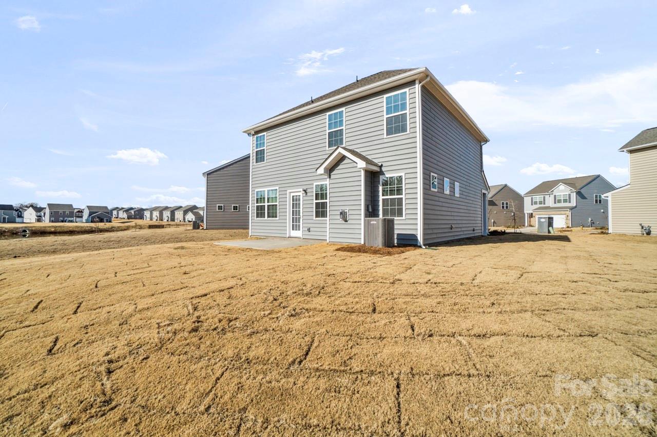 12807 Canterbury Castle Drive — Charlotte