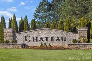 12807 Canterbury Castle Drive — Charlotte