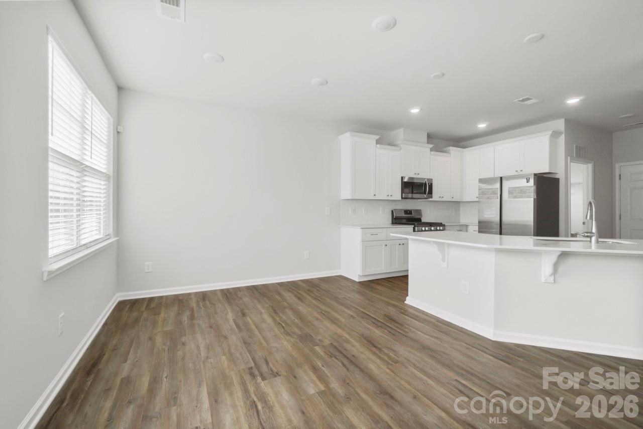 12807 Canterbury Castle Drive — Charlotte