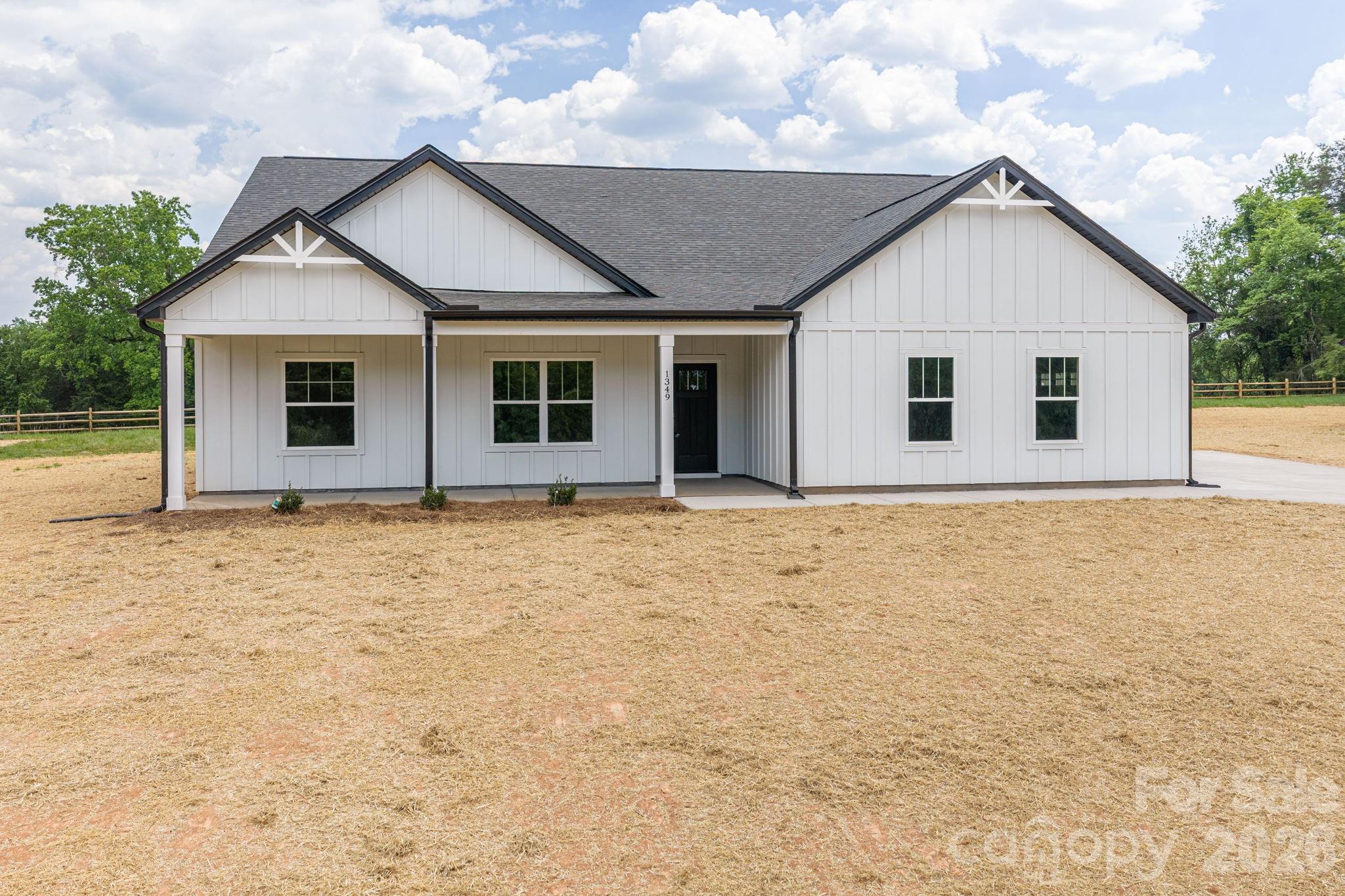 1349 Zeb Haynes Road — Maiden
