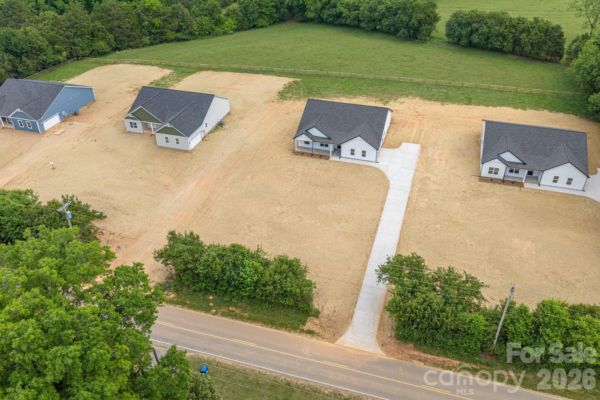 1349 Zeb Haynes Road — Maiden