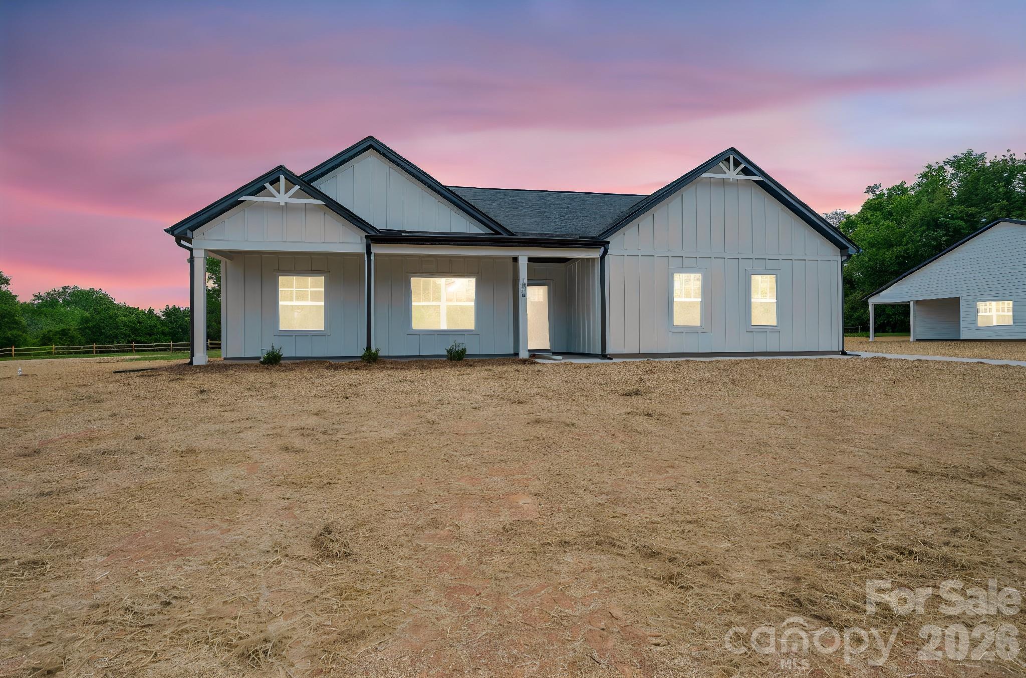 1349 Zeb Haynes Road — Maiden
