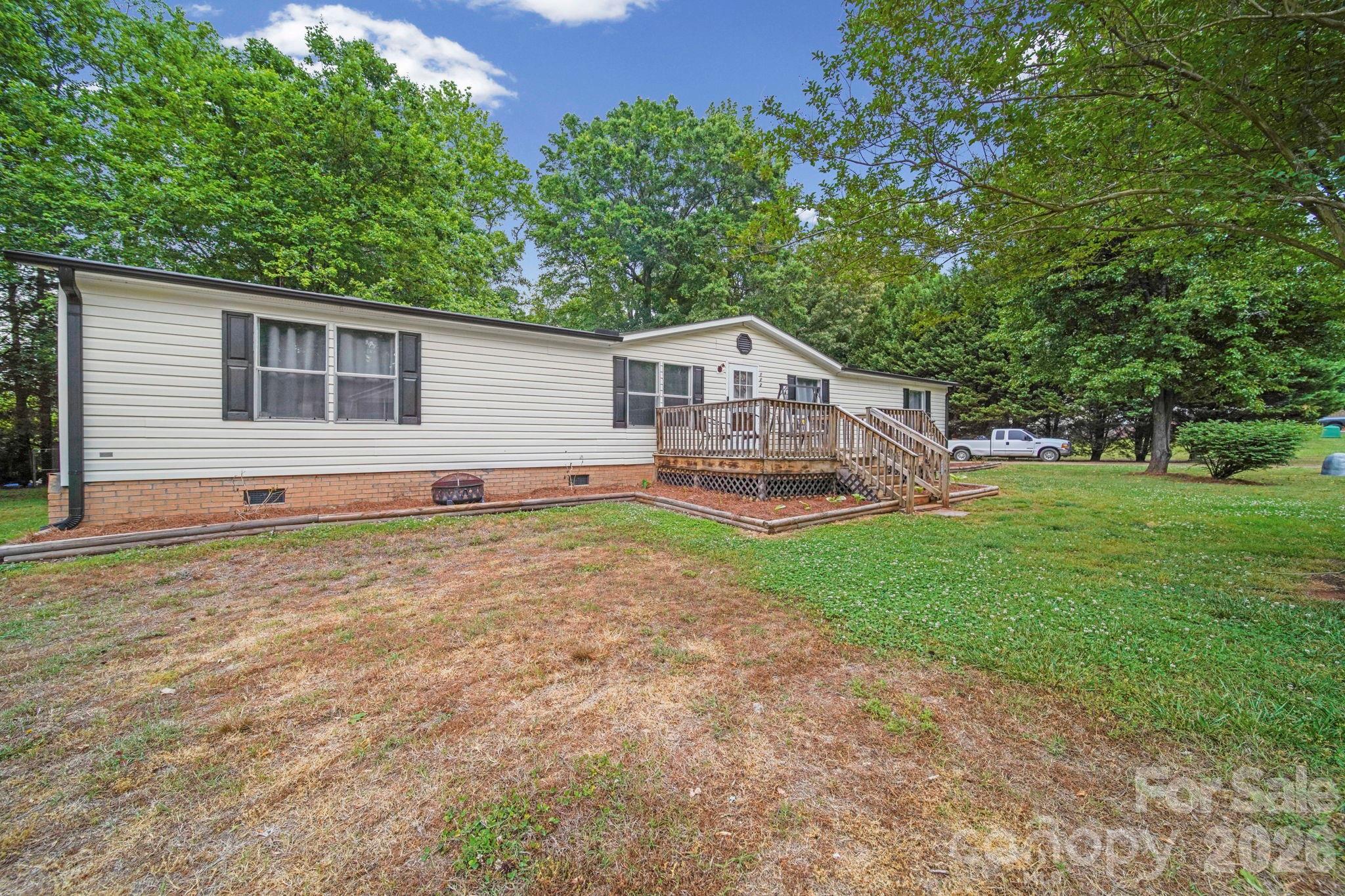 112 John Michael Lane — Salisbury