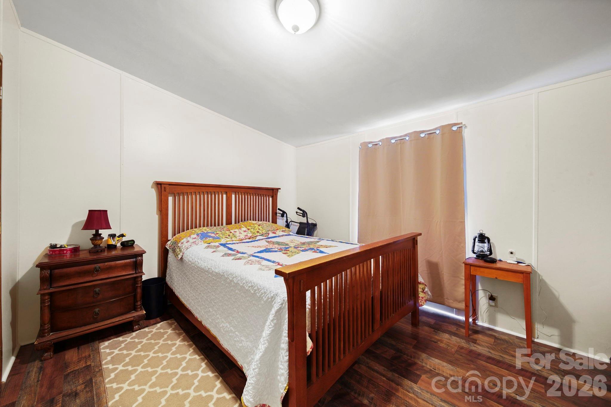 112 John Michael Lane — Salisbury