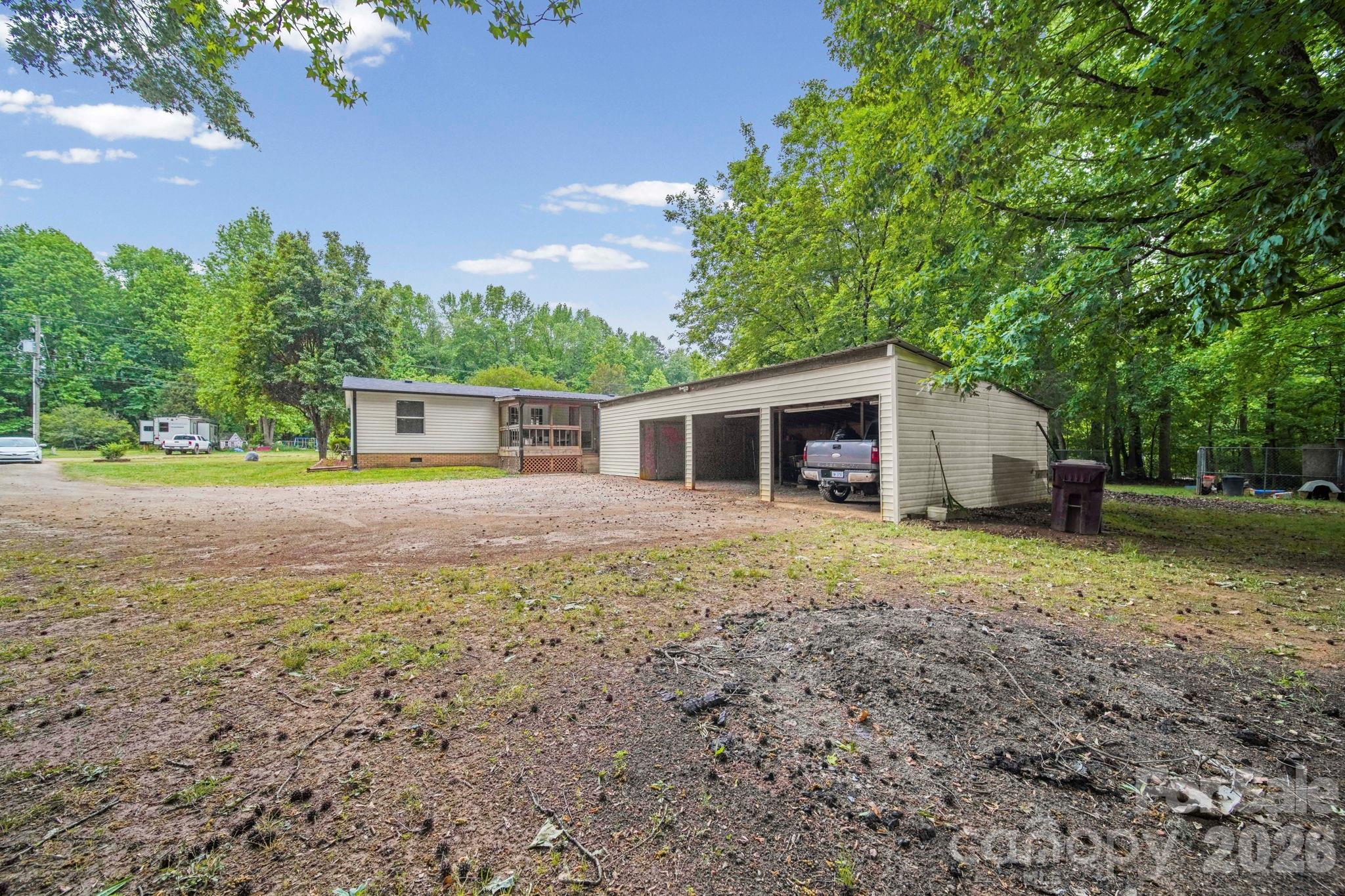 112 John Michael Lane — Salisbury