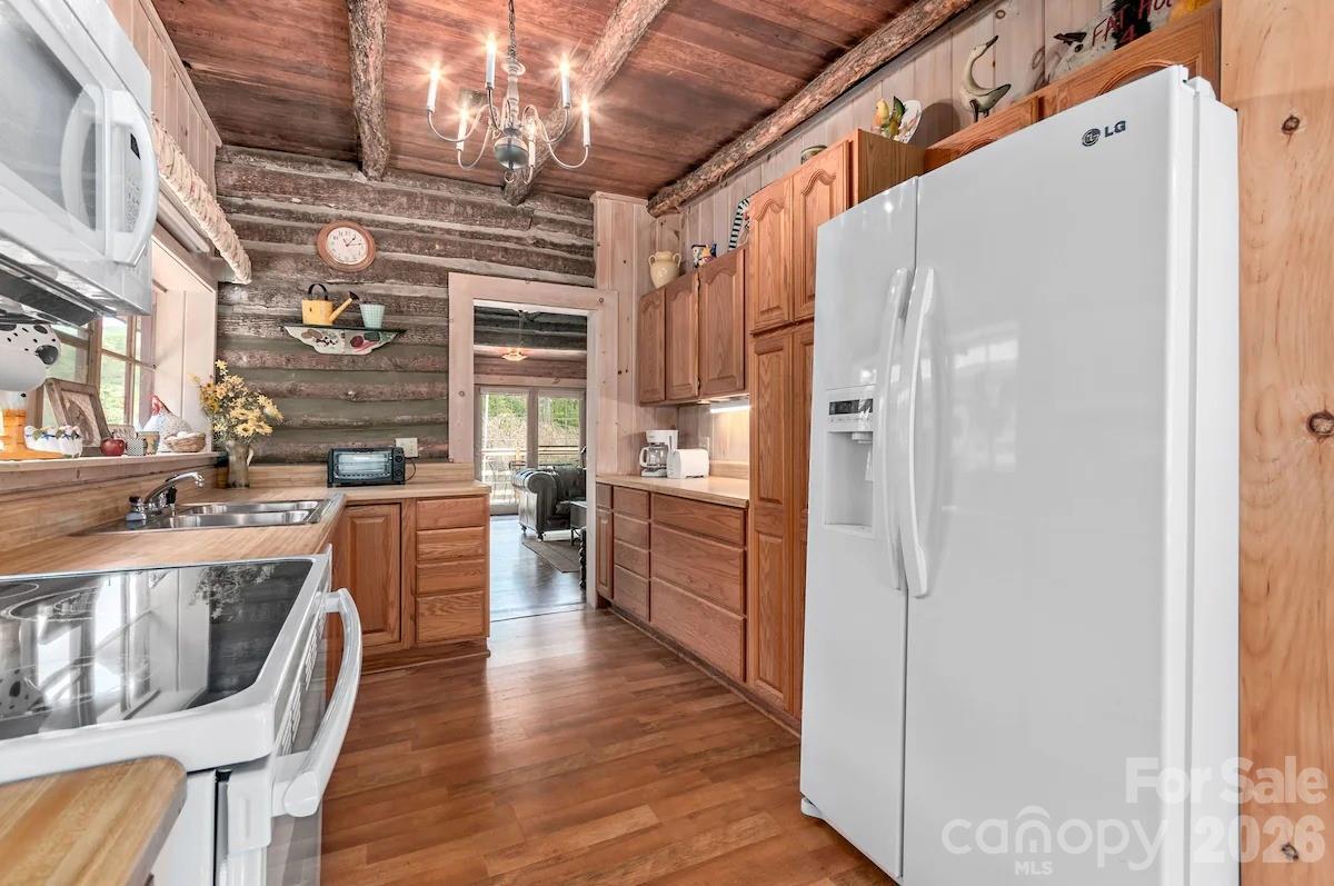 72 Chestnut Hill Road — Gerton