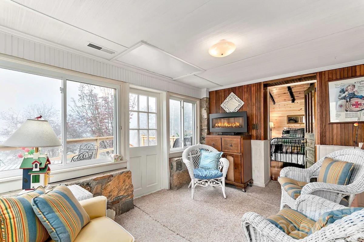 72 Chestnut Hill Road — Gerton