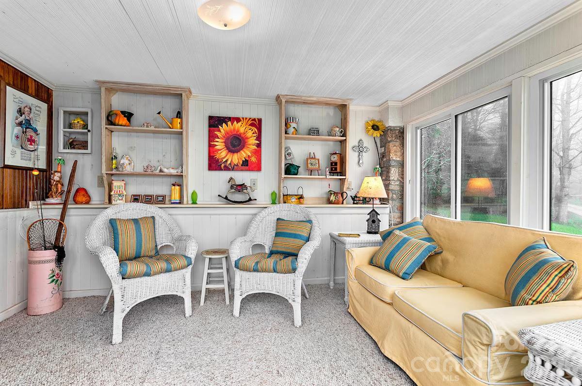 72 Chestnut Hill Road — Gerton