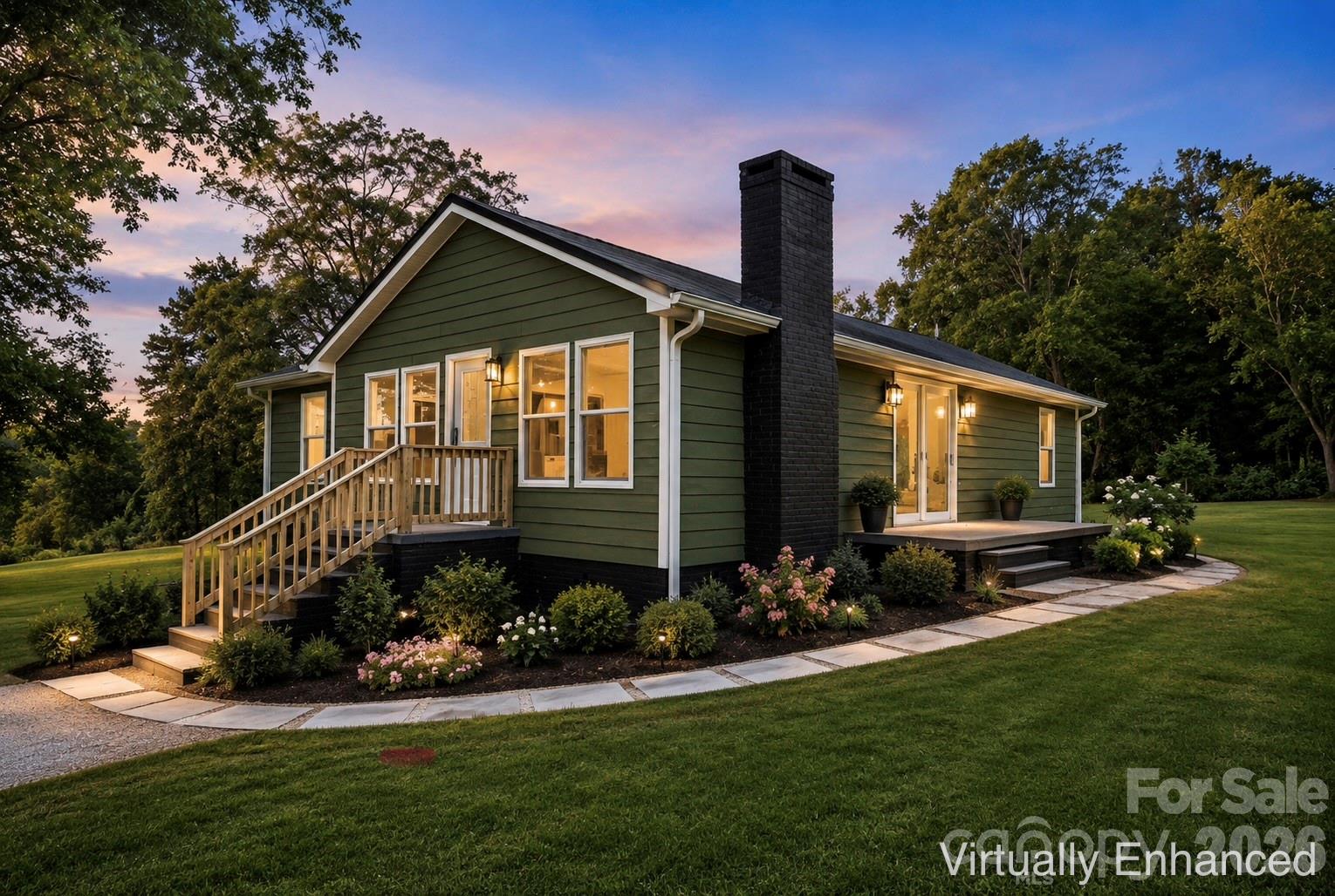240 E Court Street — Rutherfordton