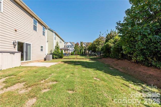 2003 Fallondale Road — Waxhaw