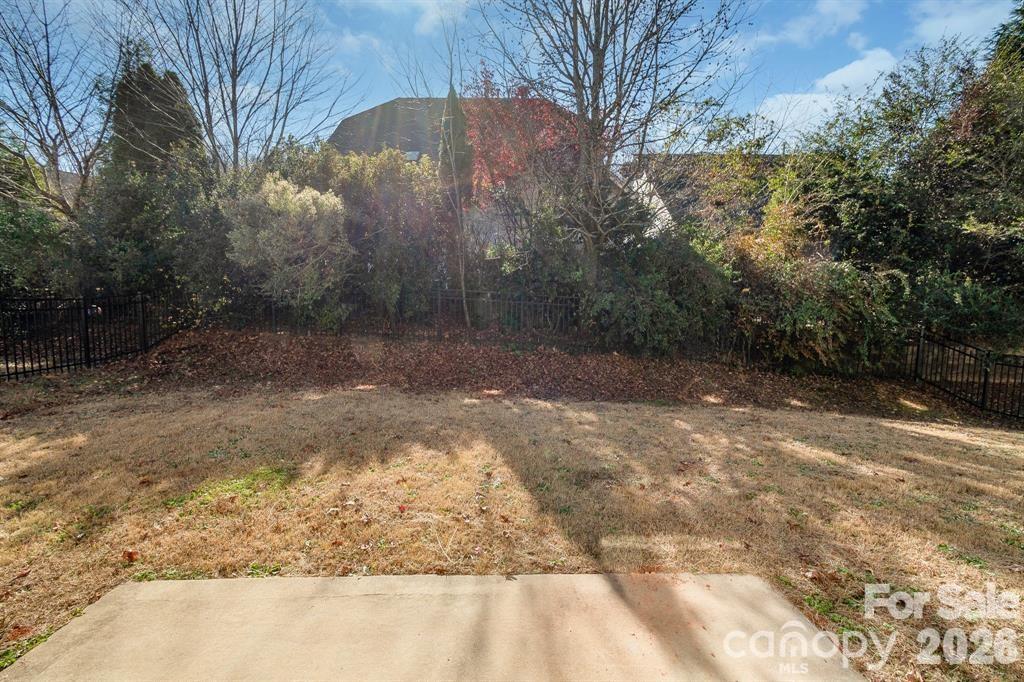 2003 Fallondale Road — Waxhaw