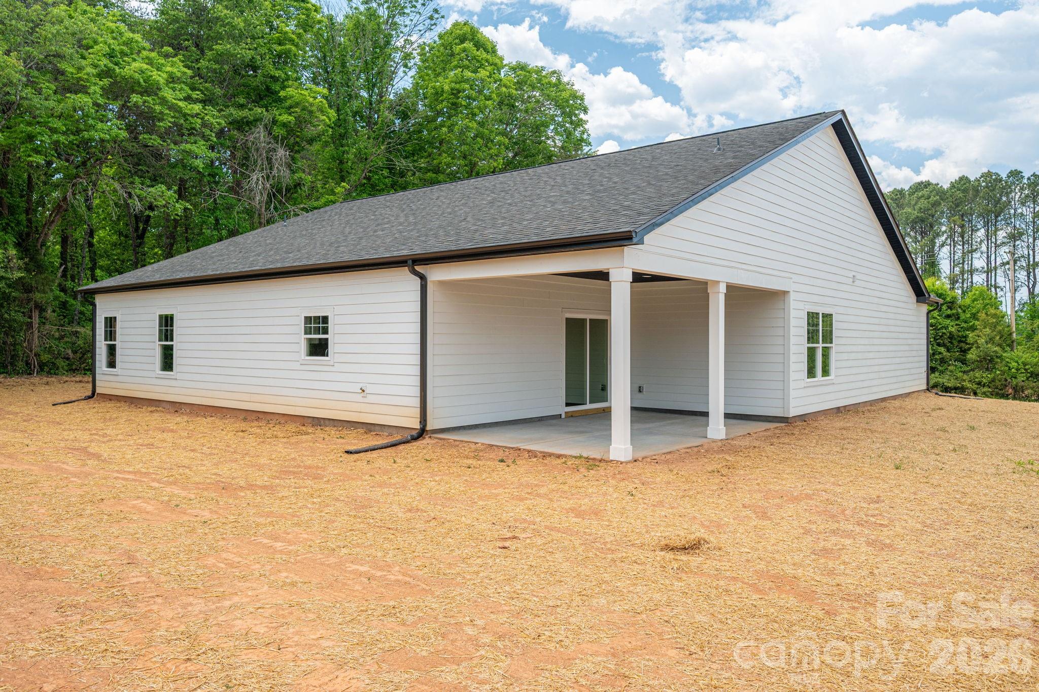 1355 Zeb Haynes Road — Maiden