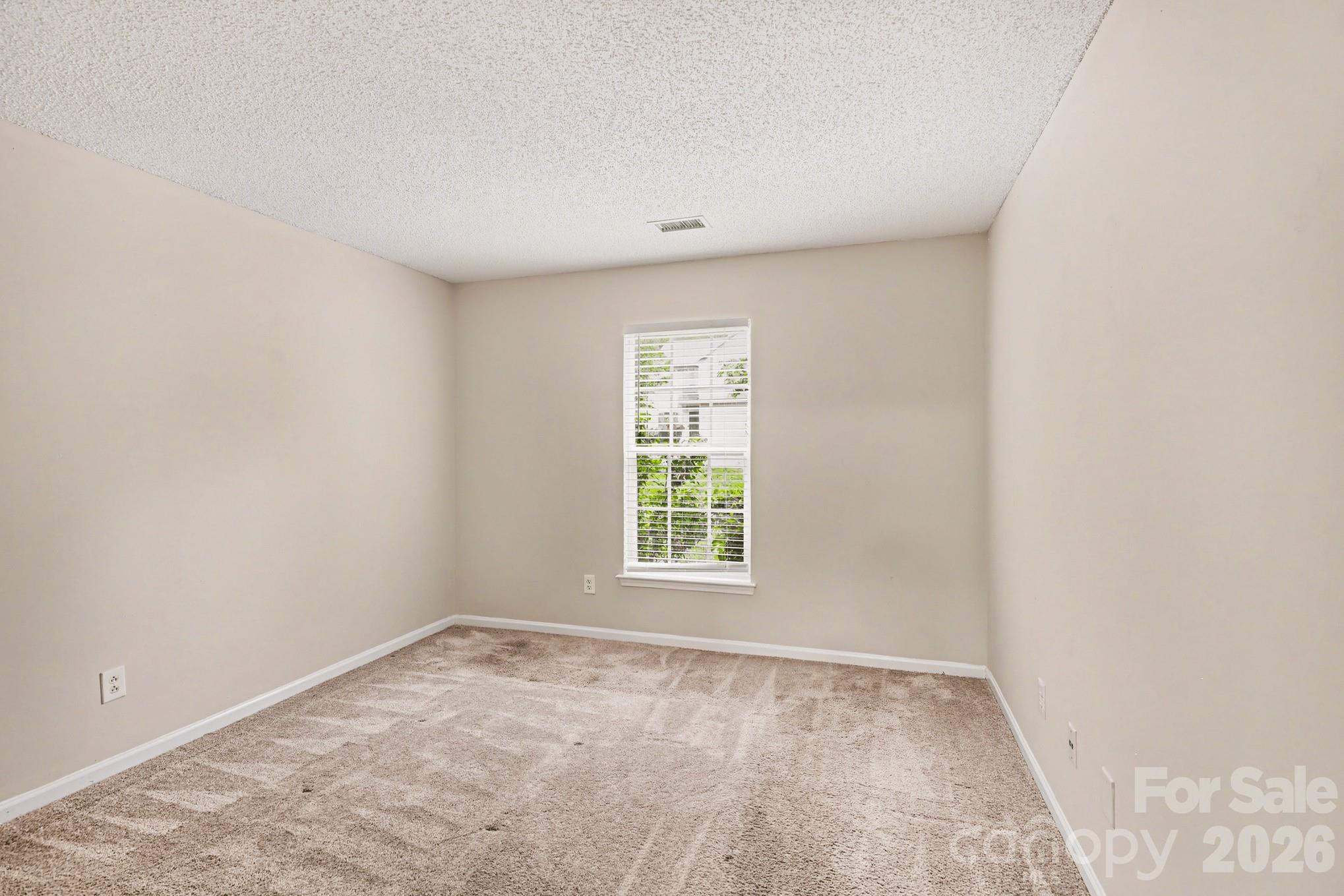 5132 Deerton Road — Charlotte