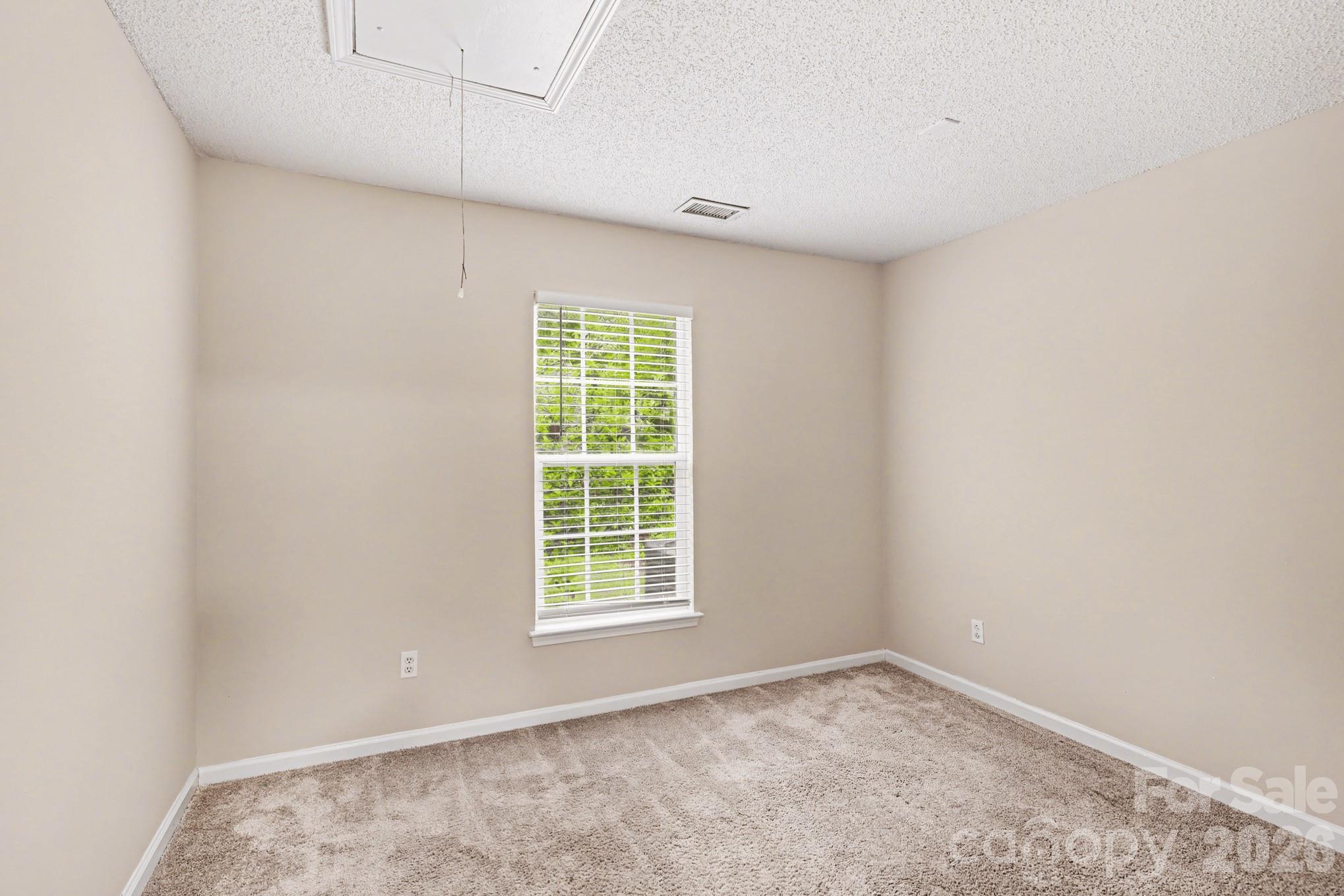 5132 Deerton Road — Charlotte