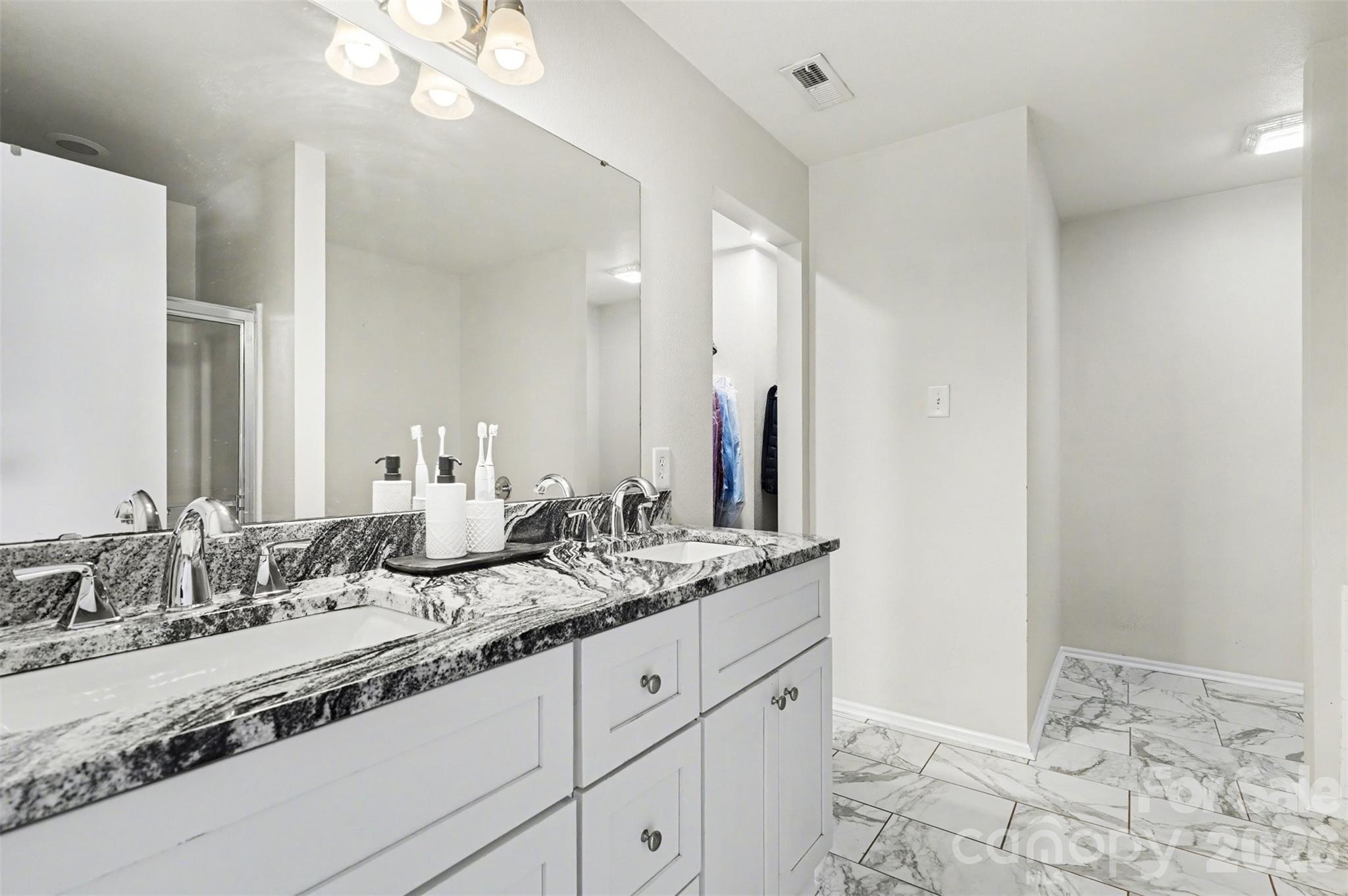 113 McGarty Place — Mount Holly